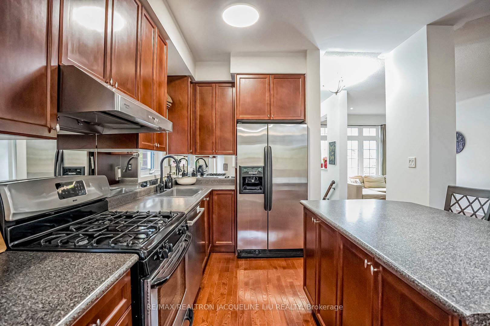 Photo 9 of 14 Balsam Street, Markham, Cornell — HOMEH