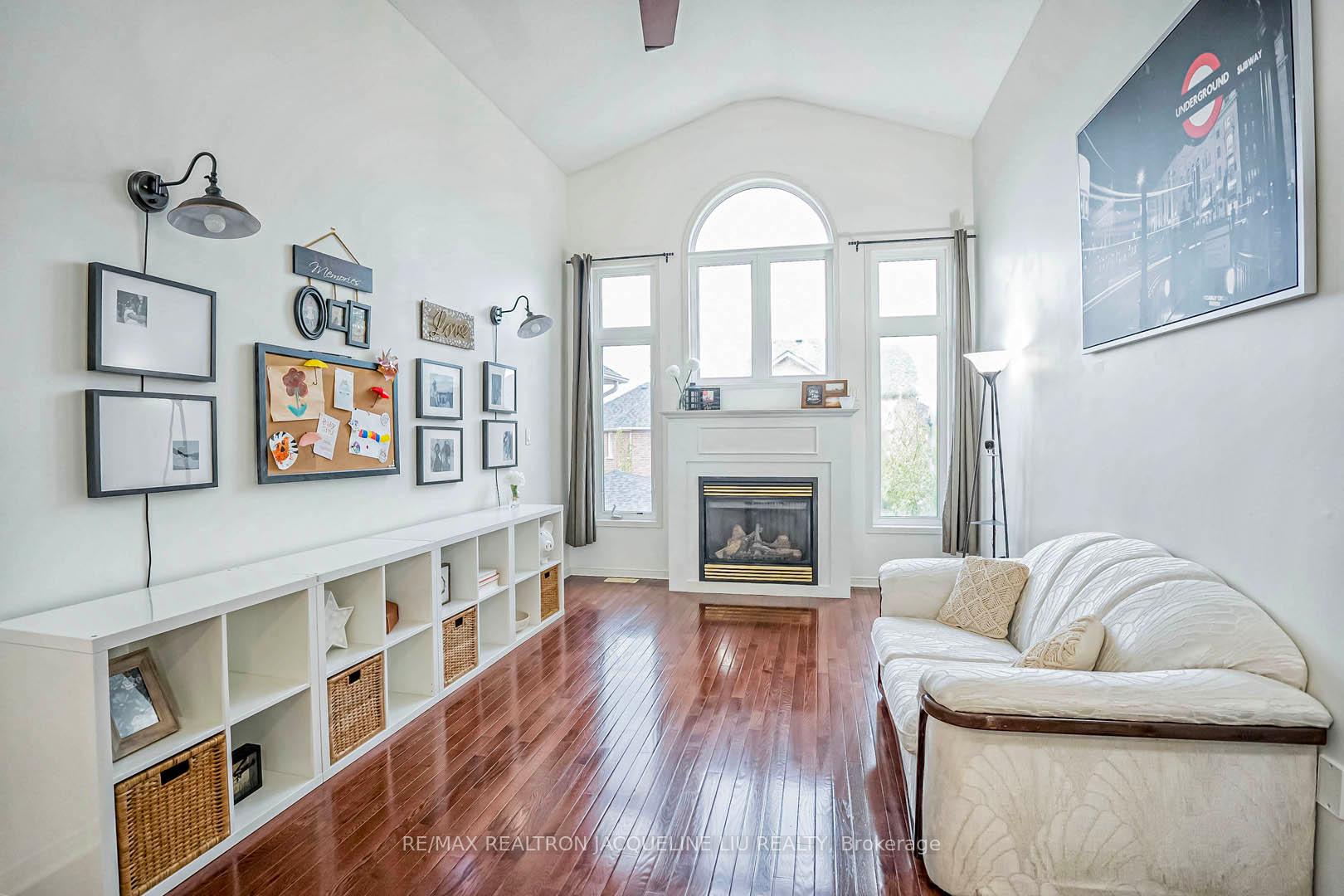 Photo 14 of 14 Balsam Street, Markham, Cornell — HOMEH