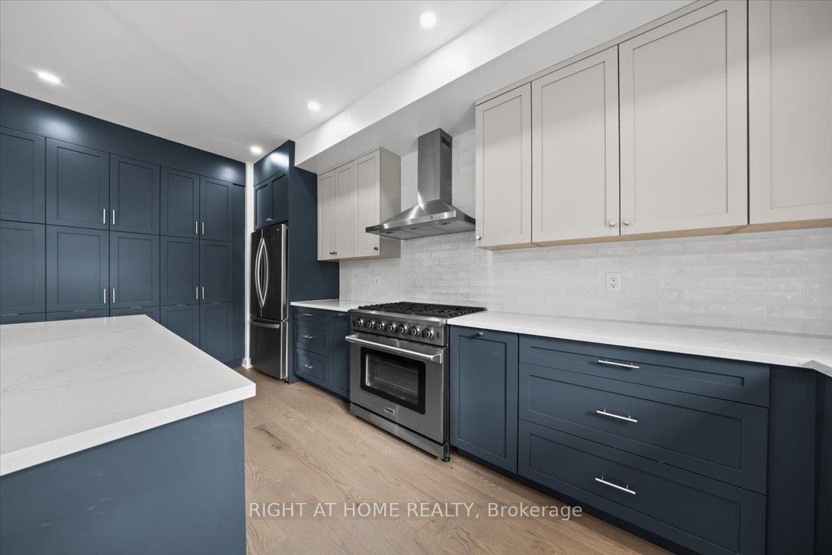 Photo 14 of 610 Kenabeek Terrace, Ottawa, Riverside South/Gloucester Glen — HOMEH