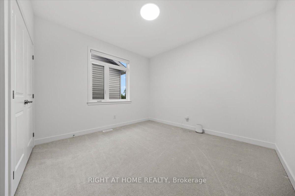 Photo 34 of 610 Kenabeek Terrace, Ottawa, Riverside South/Gloucester Glen — HOMEH