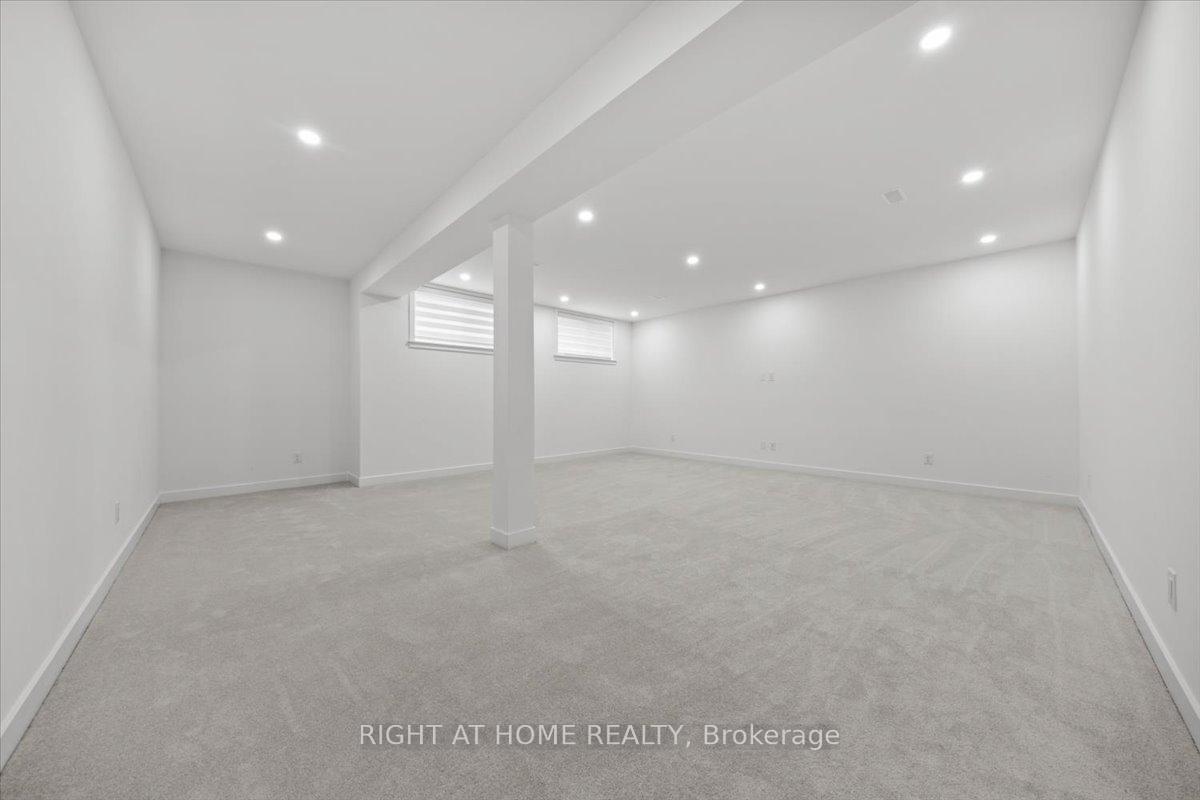 Photo 35 of 610 Kenabeek Terrace, Ottawa, Riverside South/Gloucester Glen — HOMEH