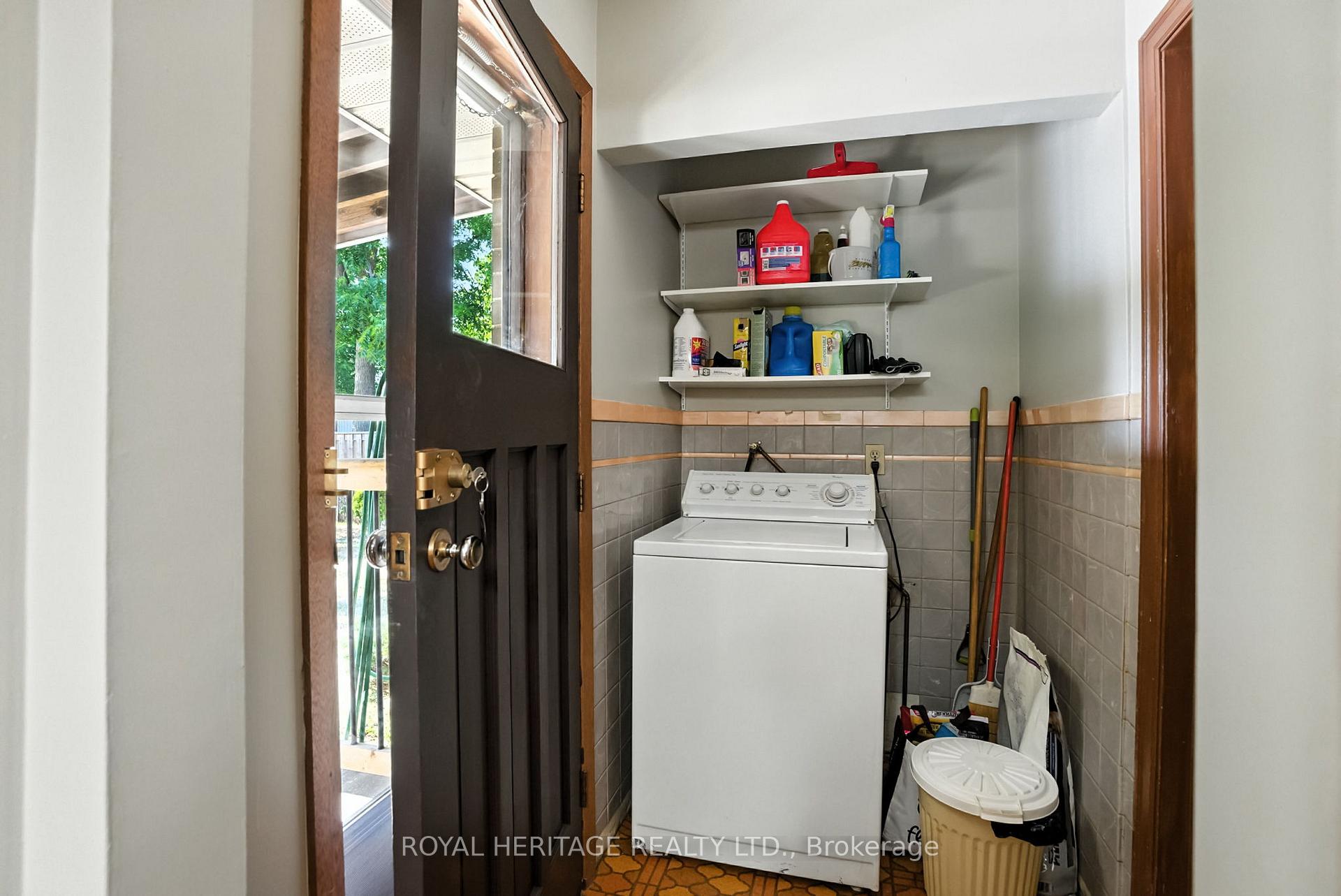 Photo 18 of 186 Meadow Road N, Whitby, Blue Grass Meadows — HOMEH