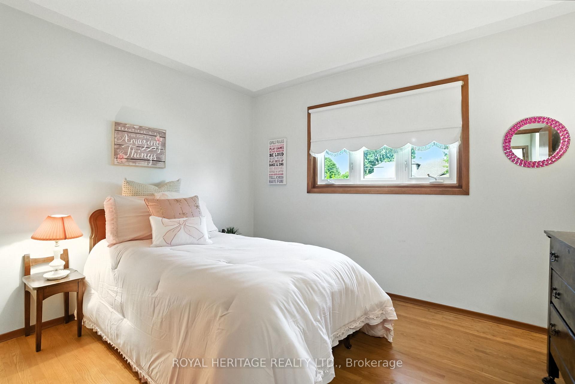 Photo 27 of 186 Meadow Road N, Whitby, Blue Grass Meadows — HOMEH