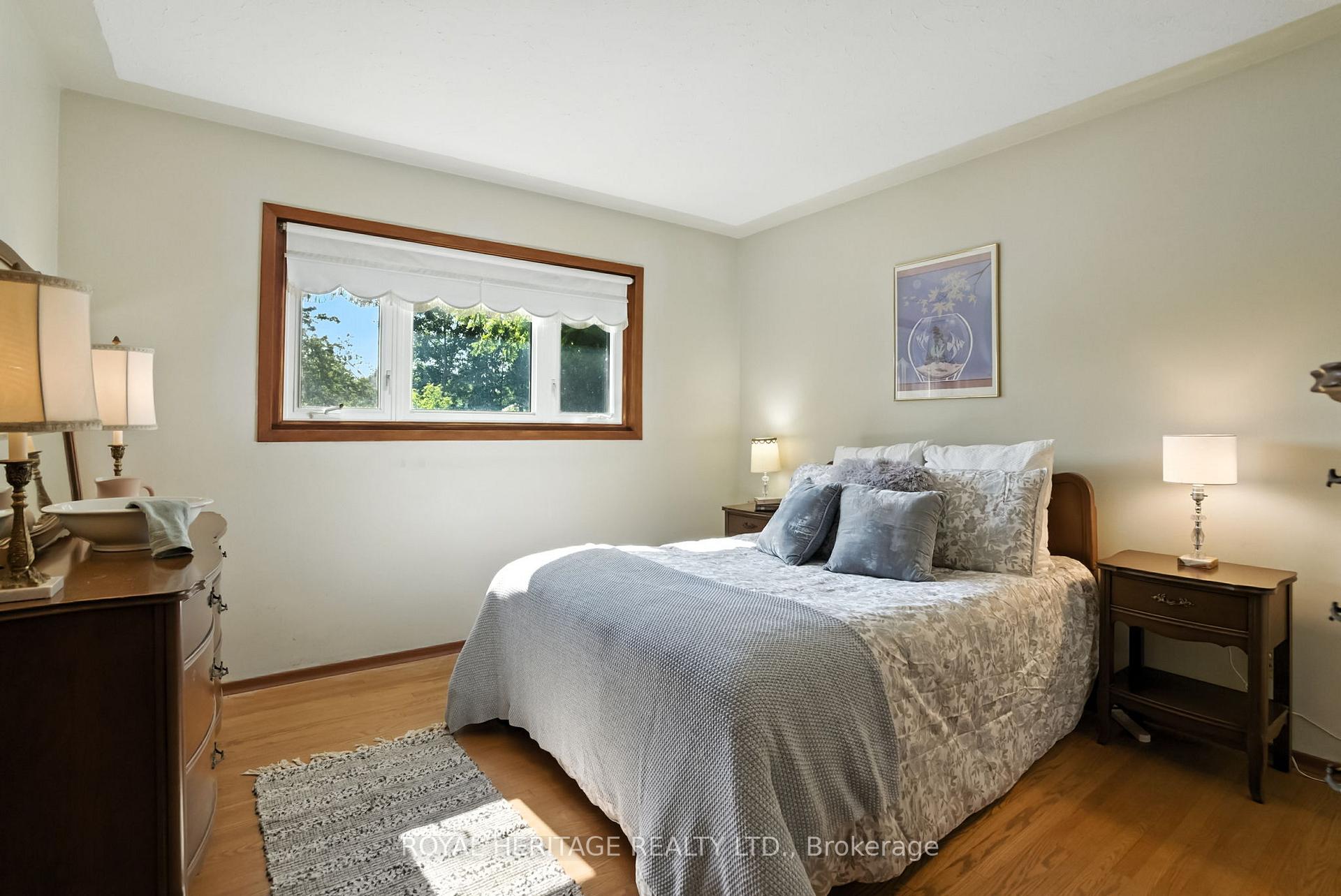 Photo 31 of 186 Meadow Road N, Whitby, Blue Grass Meadows — HOMEH
