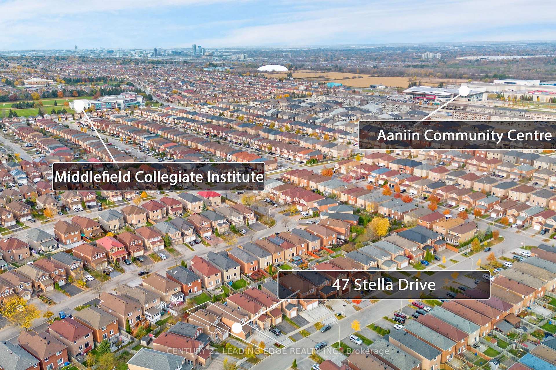 Photo 6 of 47 Stella Drive, Markham, Middlefield — HOMEH
