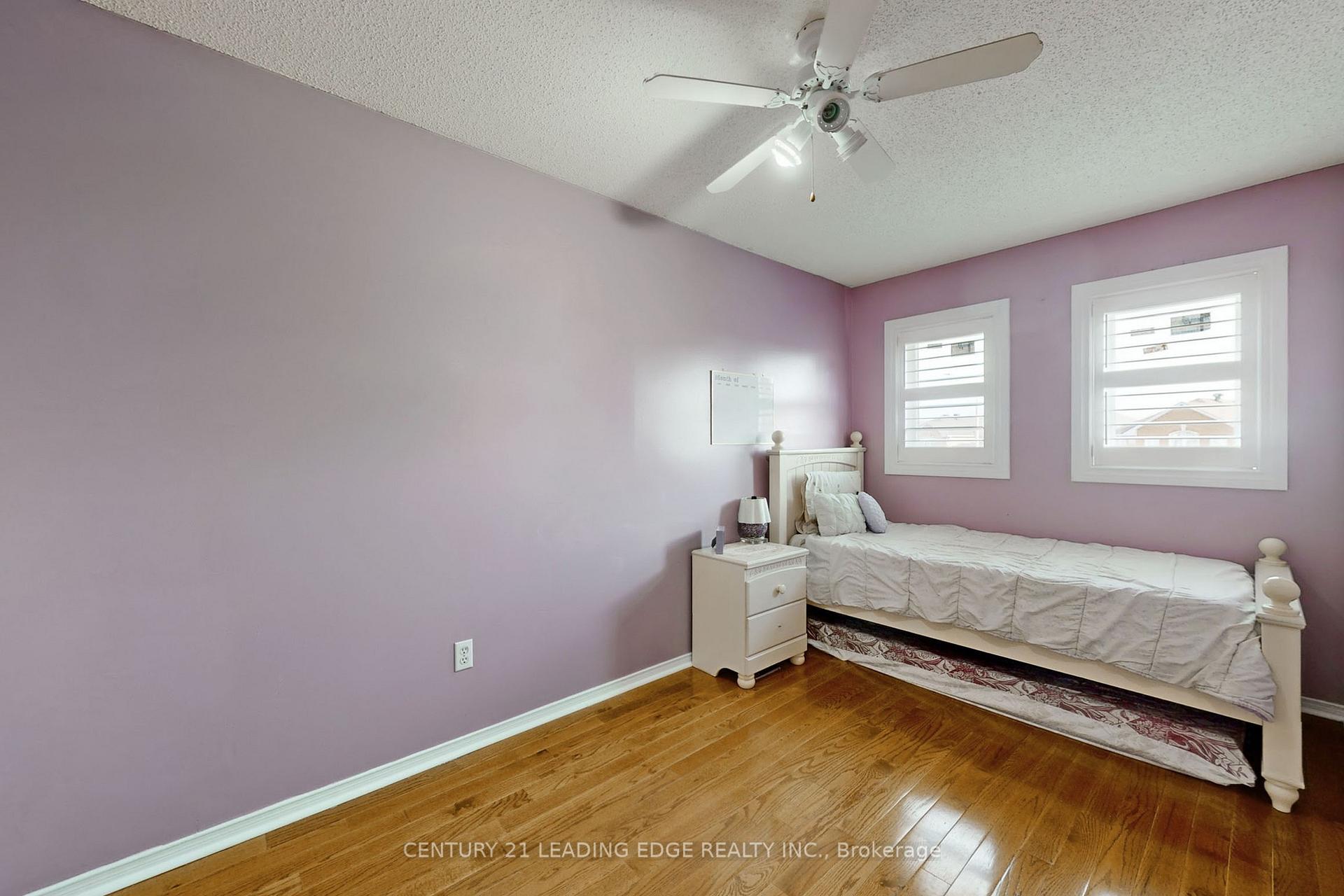 Photo 26 of 47 Stella Drive, Markham, Middlefield — HOMEH