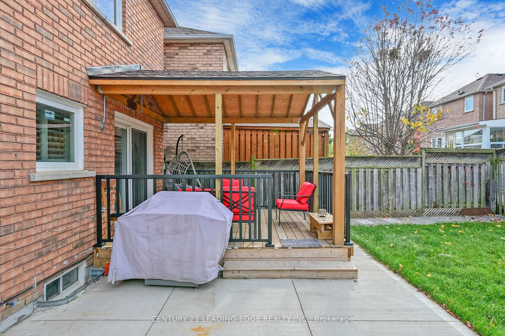 Photo 37 of 47 Stella Drive, Markham, Middlefield — HOMEH