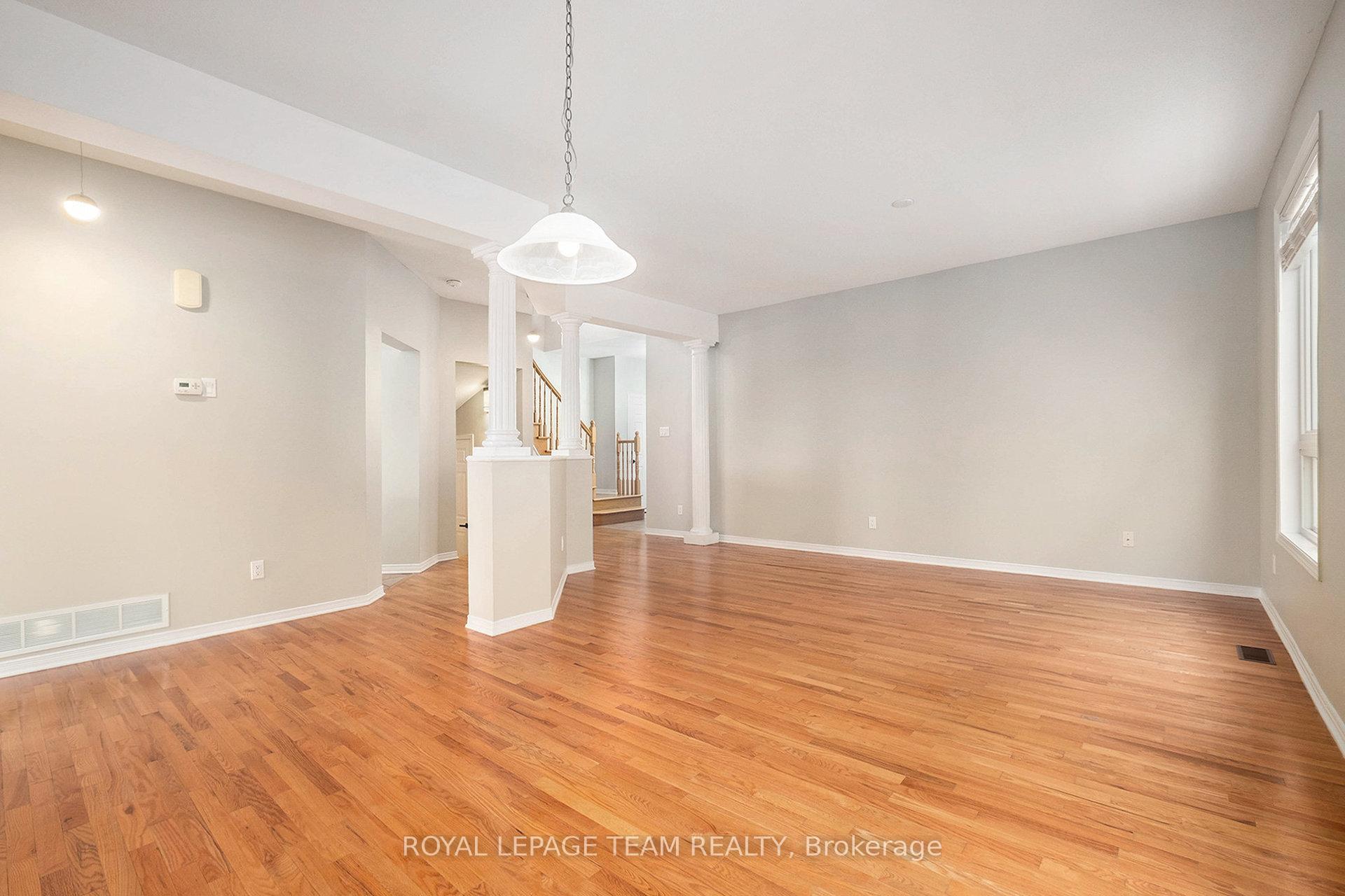 Photo 18 of 218 Deercroft Avenue, Ottawa, Barrhaven - Longfields — HOMEH