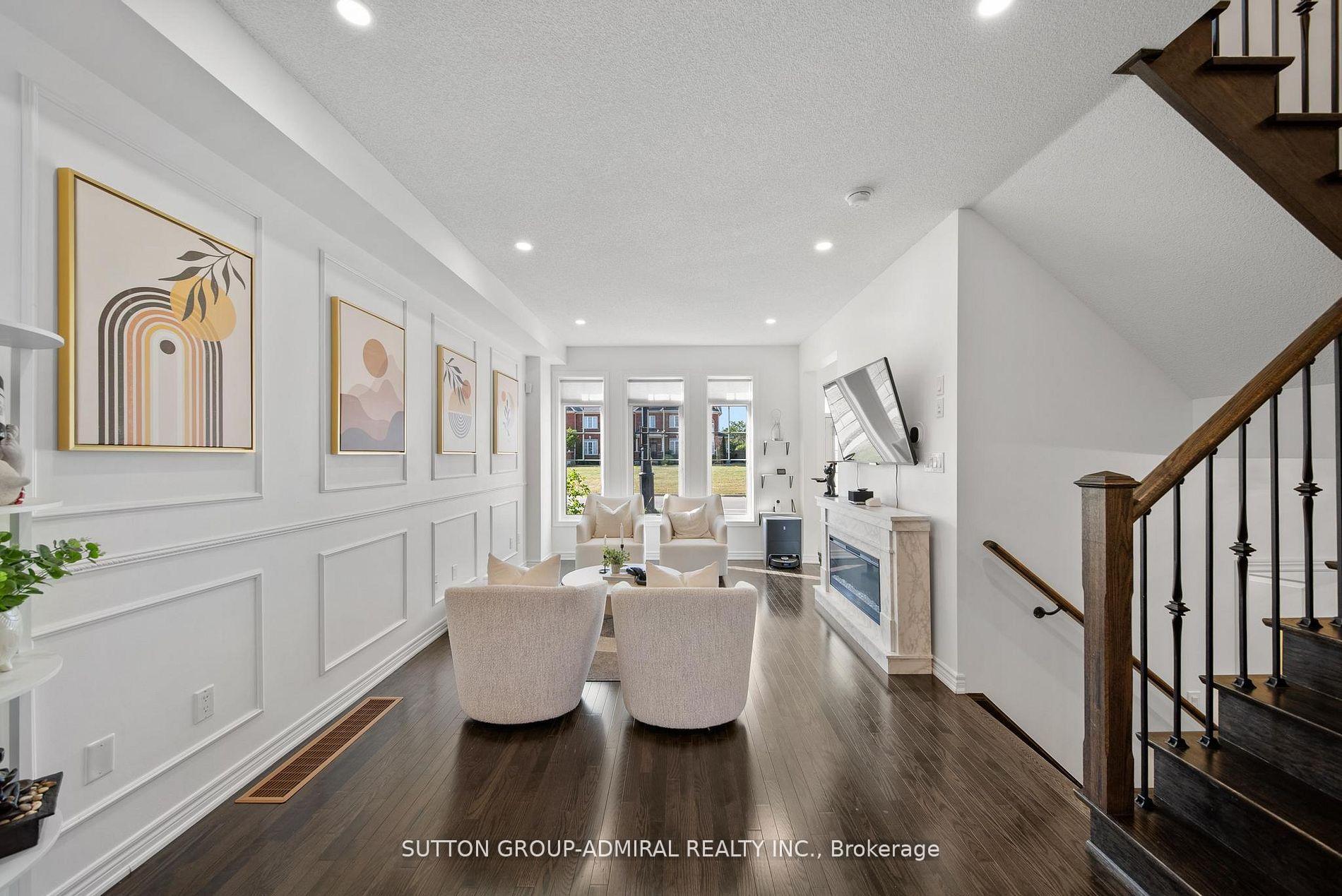 Photo 4 of 49 East's Corners Boulevard, Vaughan, Kleinburg — HOMEH
