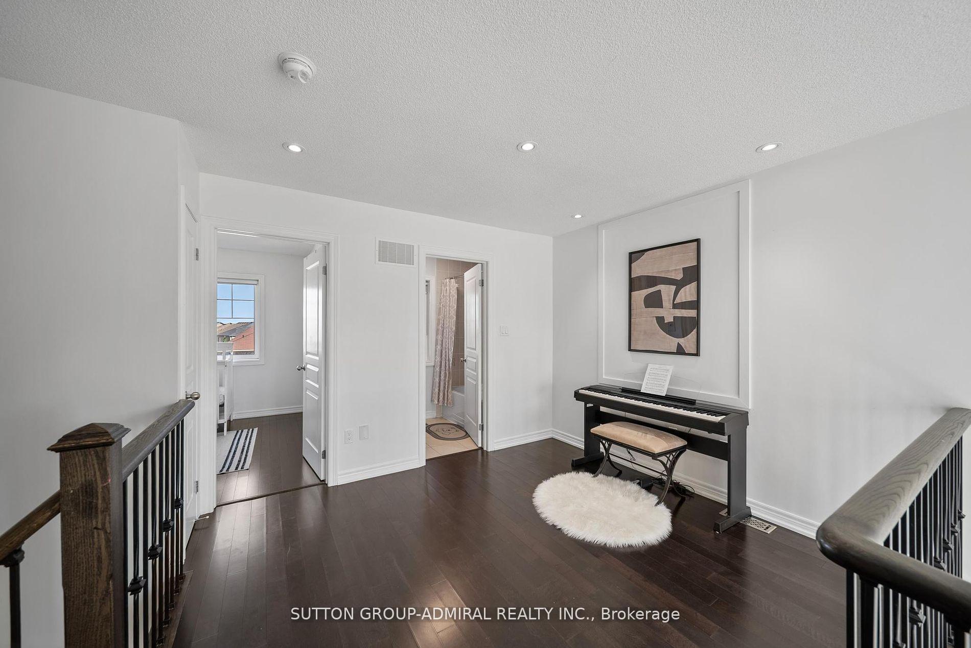 Photo 17 of 49 East's Corners Boulevard, Vaughan, Kleinburg — HOMEH