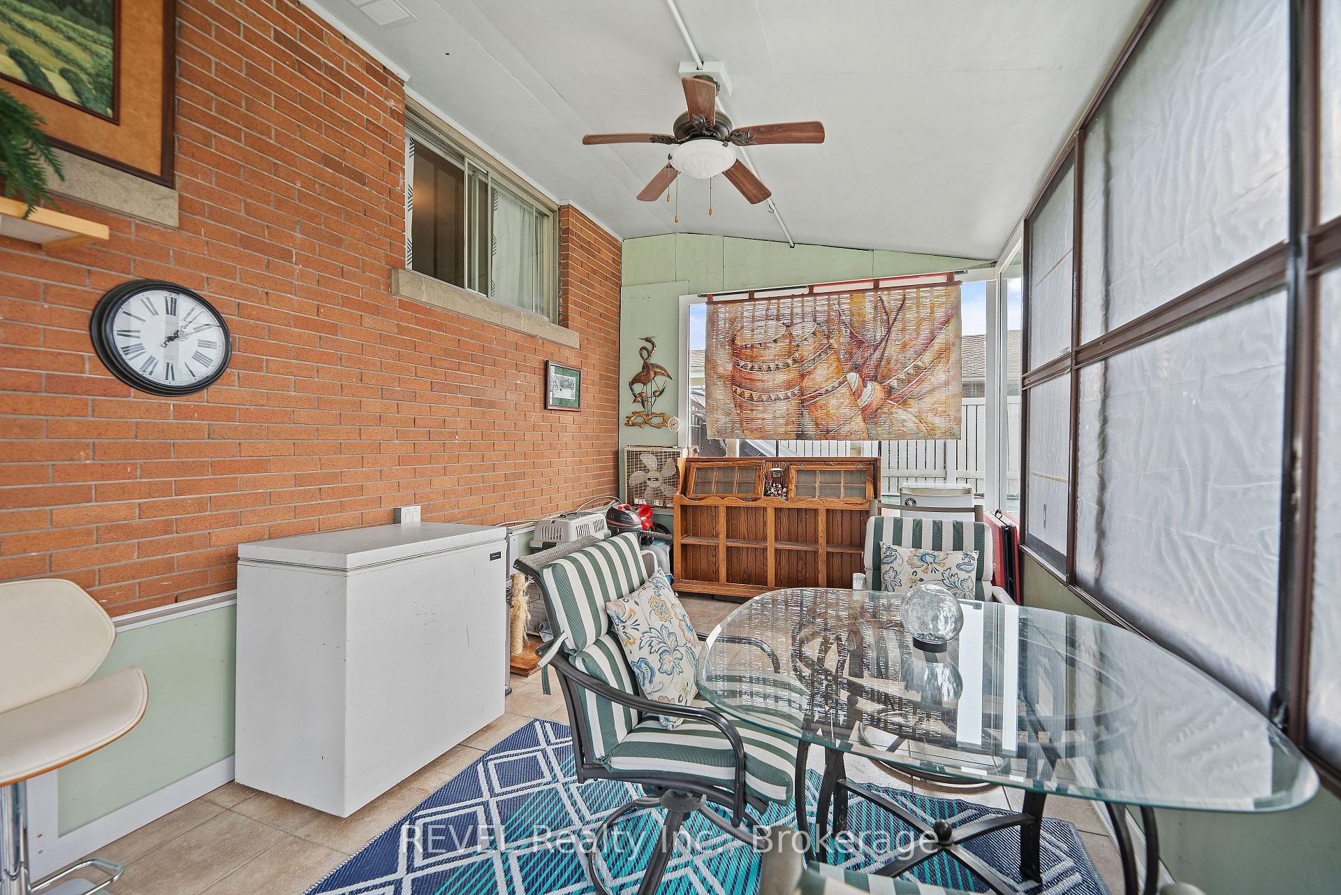 Photo 21 of 21 Westmount Crescent, Welland, Prince Charles — HOMEH