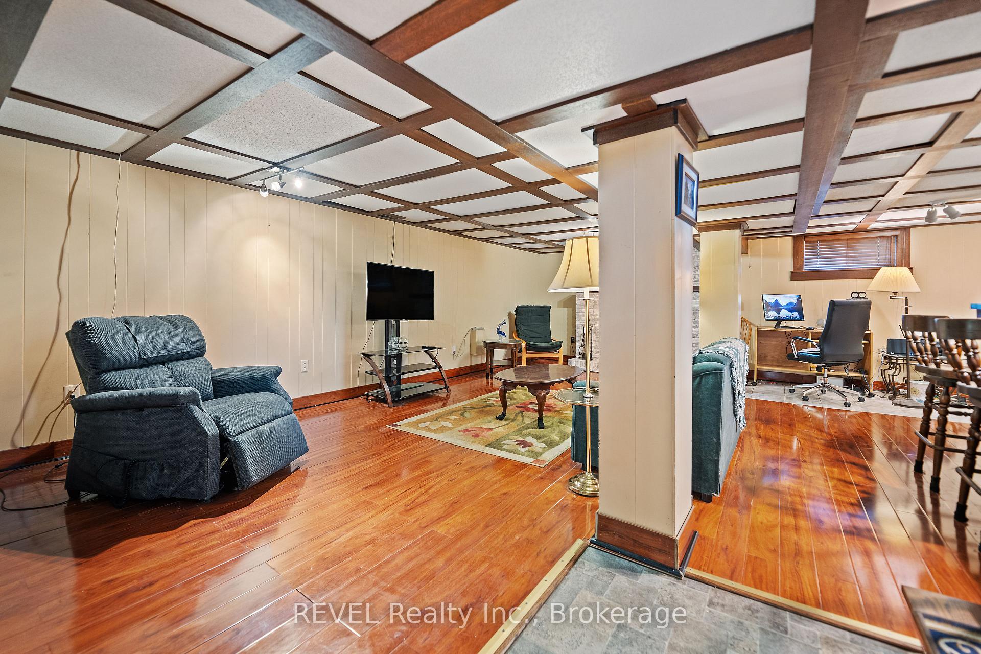 Photo 25 of 21 Westmount Crescent, Welland, Prince Charles — HOMEH