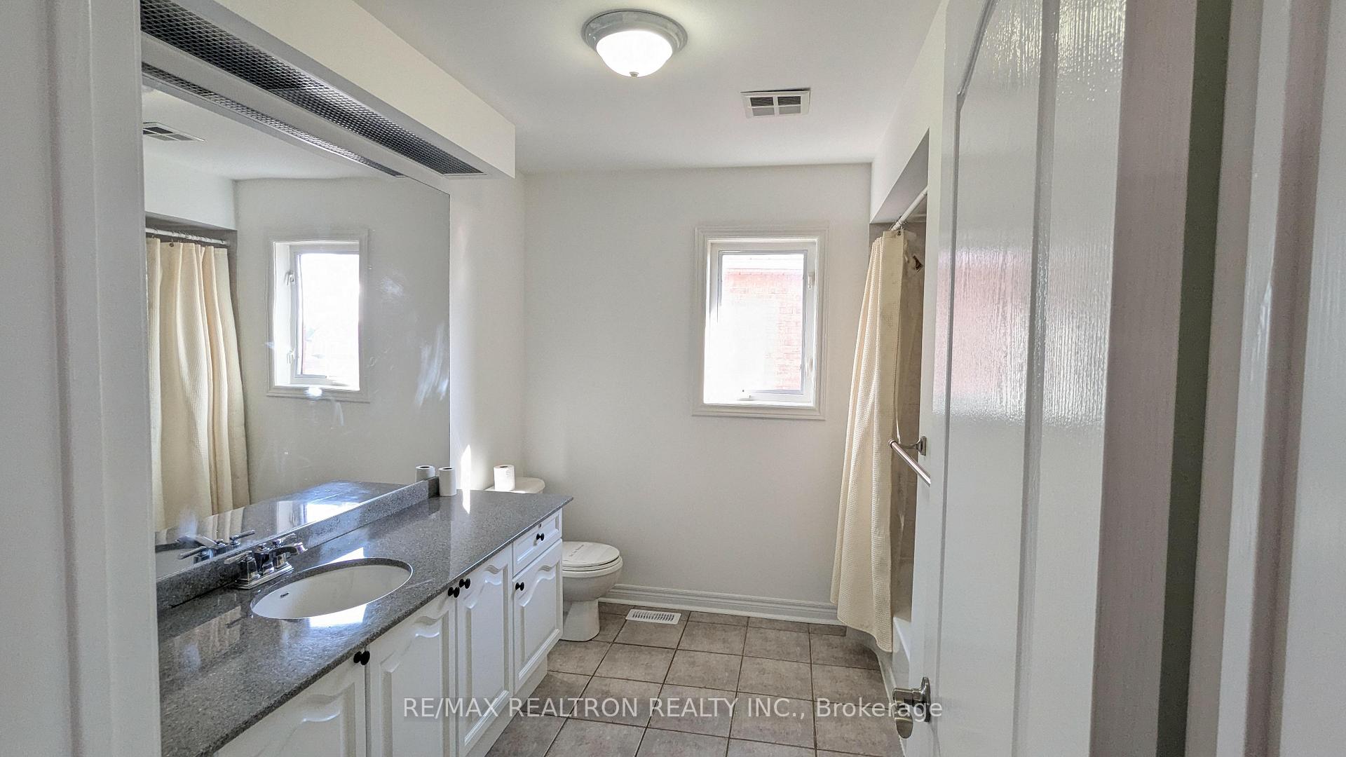 Photo 13 of 4 Pitfield Avenue, Whitby, Rolling Acres — HOMEH