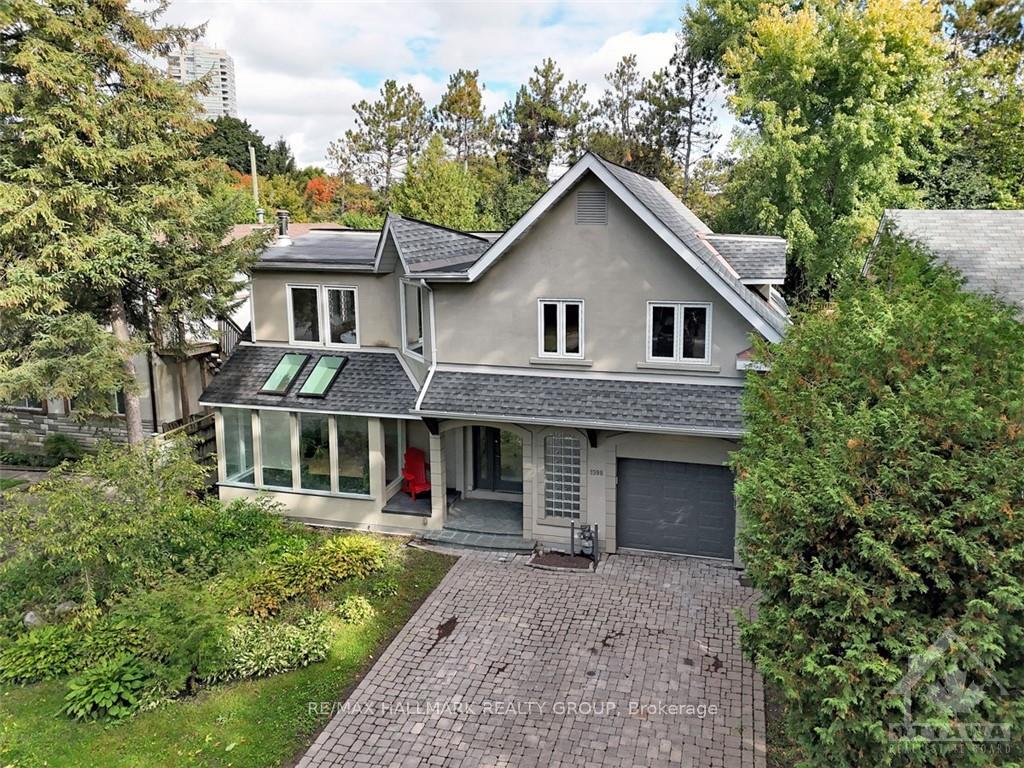Photo 2 of 1598 Abbey Road, Ottawa, Riverview Park — HOMEH