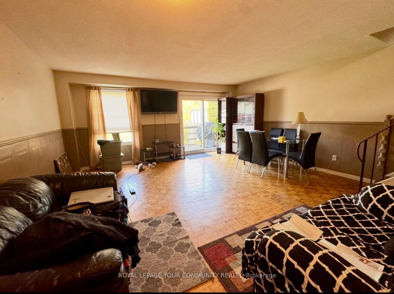 Photo 10 of 80 Hord Crescent, Vaughan, Lakeview Estates — HOMEH
