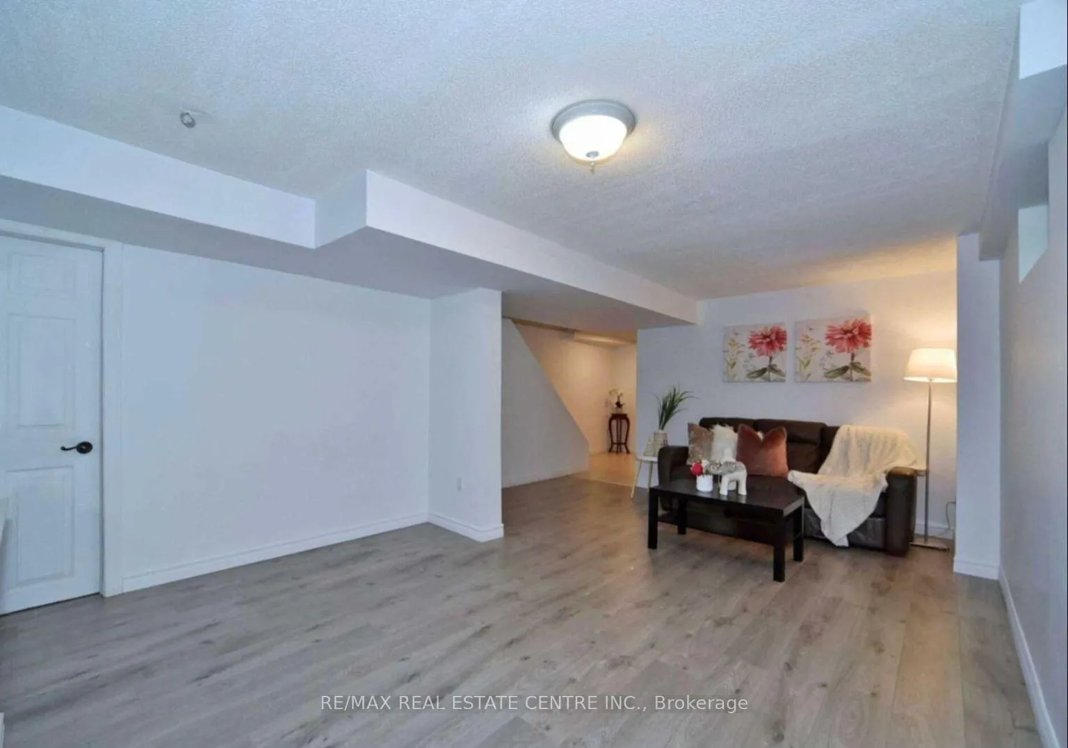 Photo 10 of 25 Ivanic Court, Whitby, Pringle Creek — HOMEH