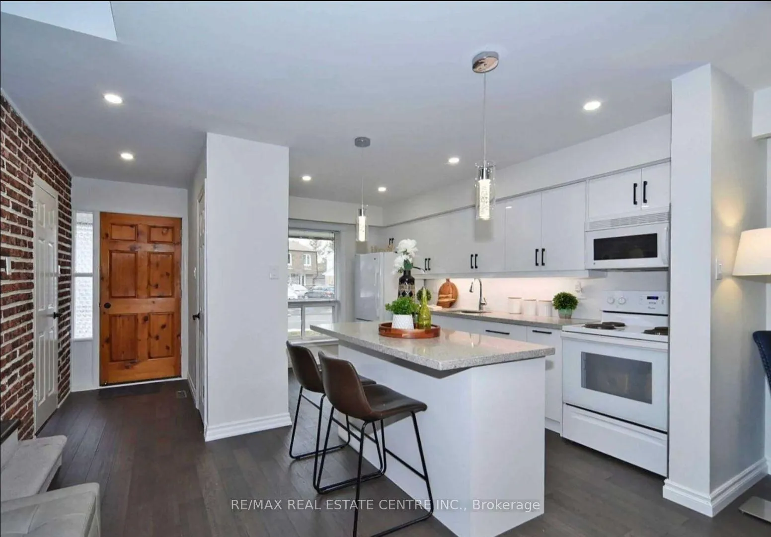 Photo 24 of 25 Ivanic Court, Whitby, Pringle Creek — HOMEH