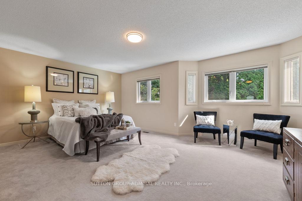 Photo 27 of 40 Joshua Court, Vaughan, Crestwood-Springfarm-Yorkhill — HOMEH
