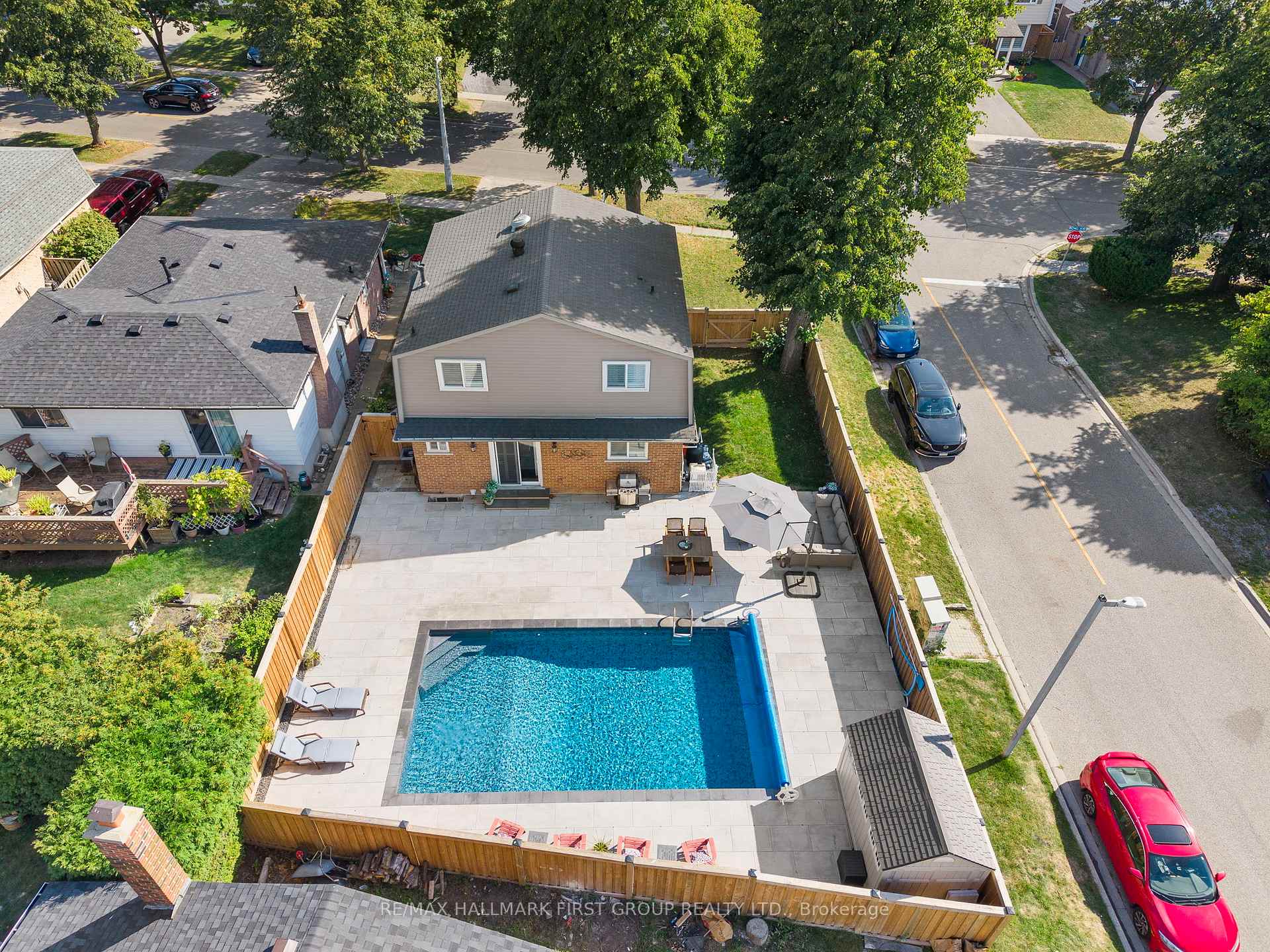 Photo 3 of 157 Michael Boulevard, Whitby, Lynde Creek — HOMEH