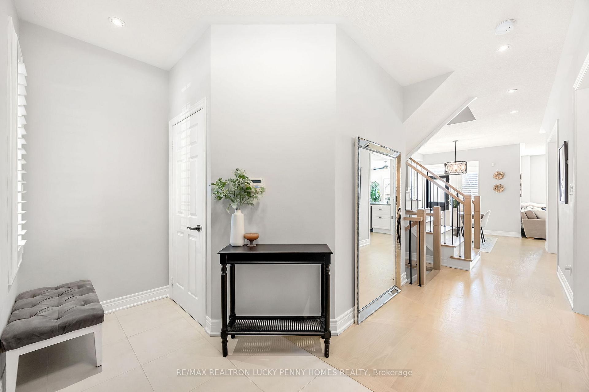 Photo 5 of 3 Maryterance Court, Markham, Cornell — HOMEH
