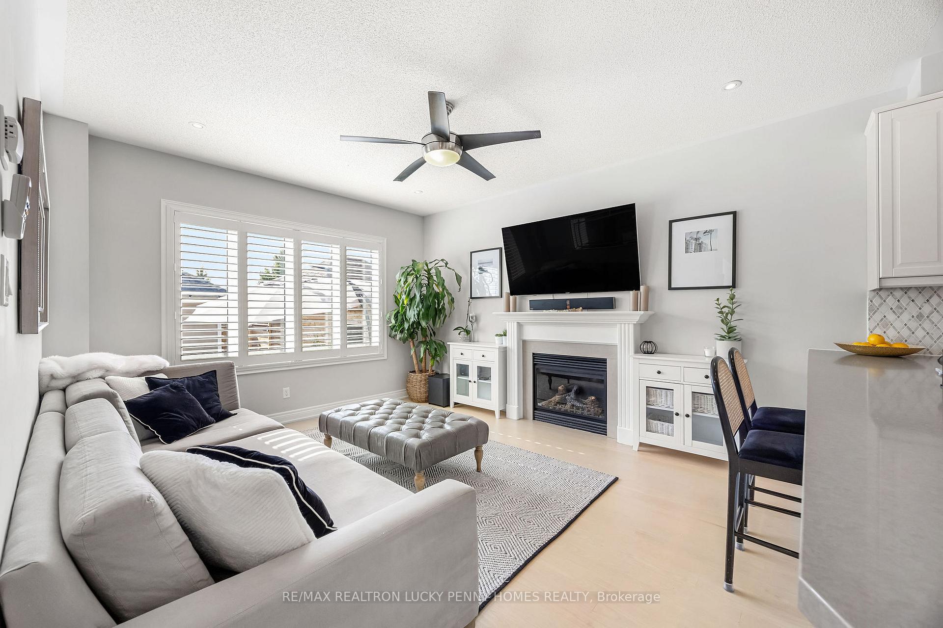 Photo 13 of 3 Maryterance Court, Markham, Cornell — HOMEH