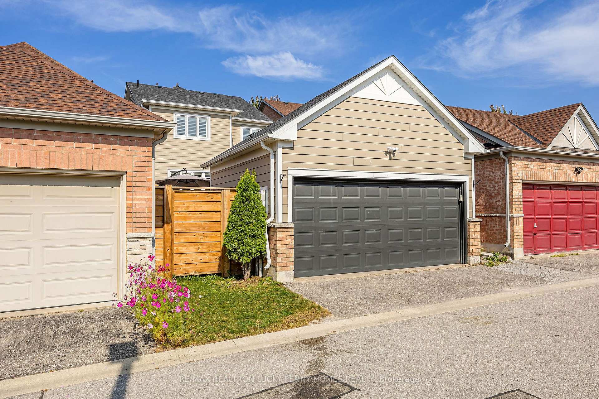 Photo 38 of 3 Maryterance Court, Markham, Cornell — HOMEH