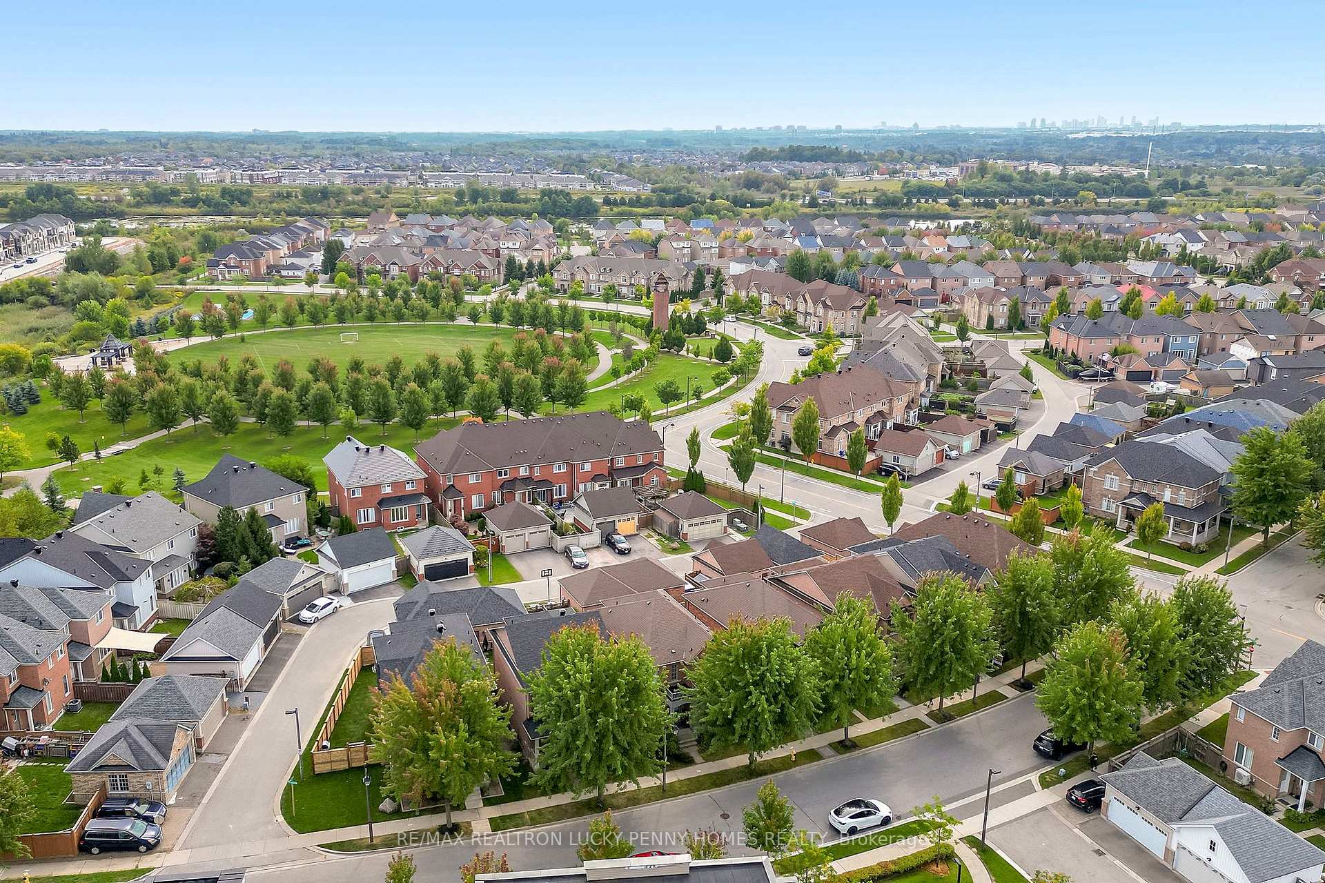 Photo 40 of 3 Maryterance Court, Markham, Cornell — HOMEH