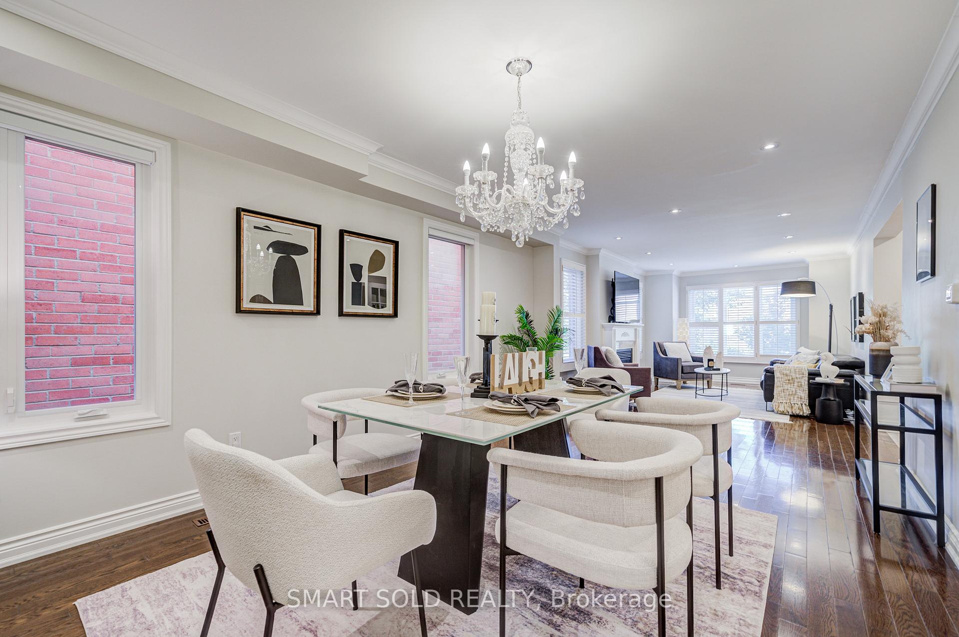 Photo 13 of 200 Rosedale Heights Drive, Vaughan, Uplands — HOMEH
