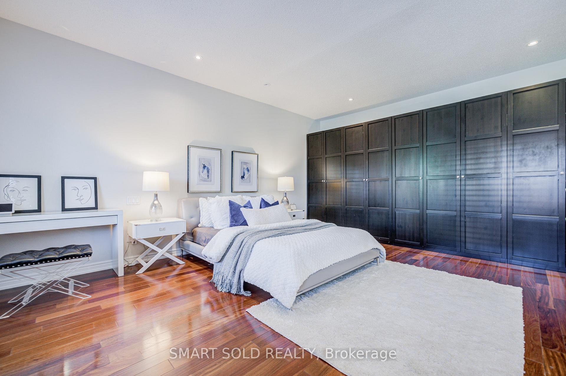 Photo 27 of 200 Rosedale Heights Drive, Vaughan, Uplands — HOMEH