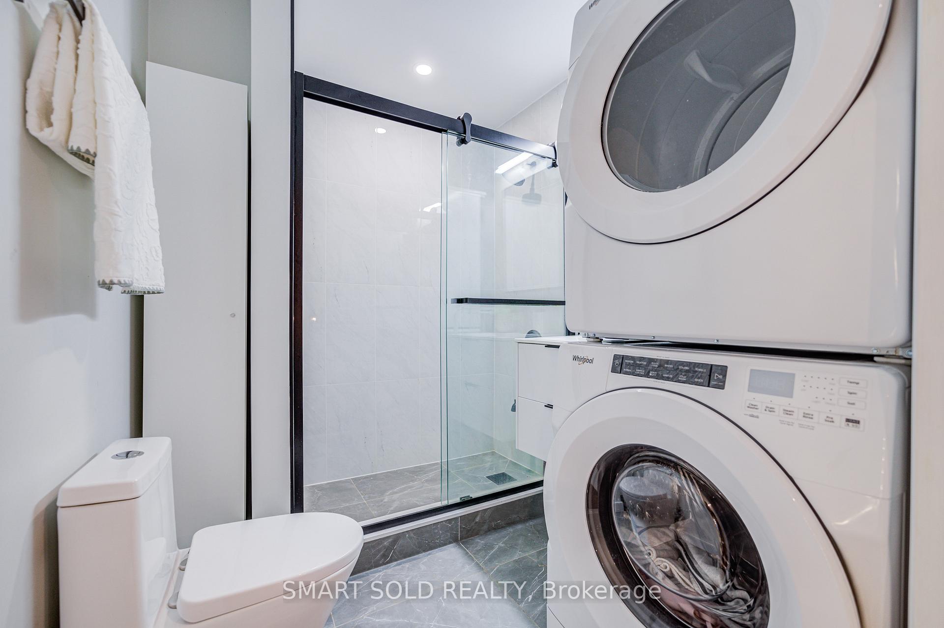 Photo 41 of 200 Rosedale Heights Drive, Vaughan, Uplands — HOMEH