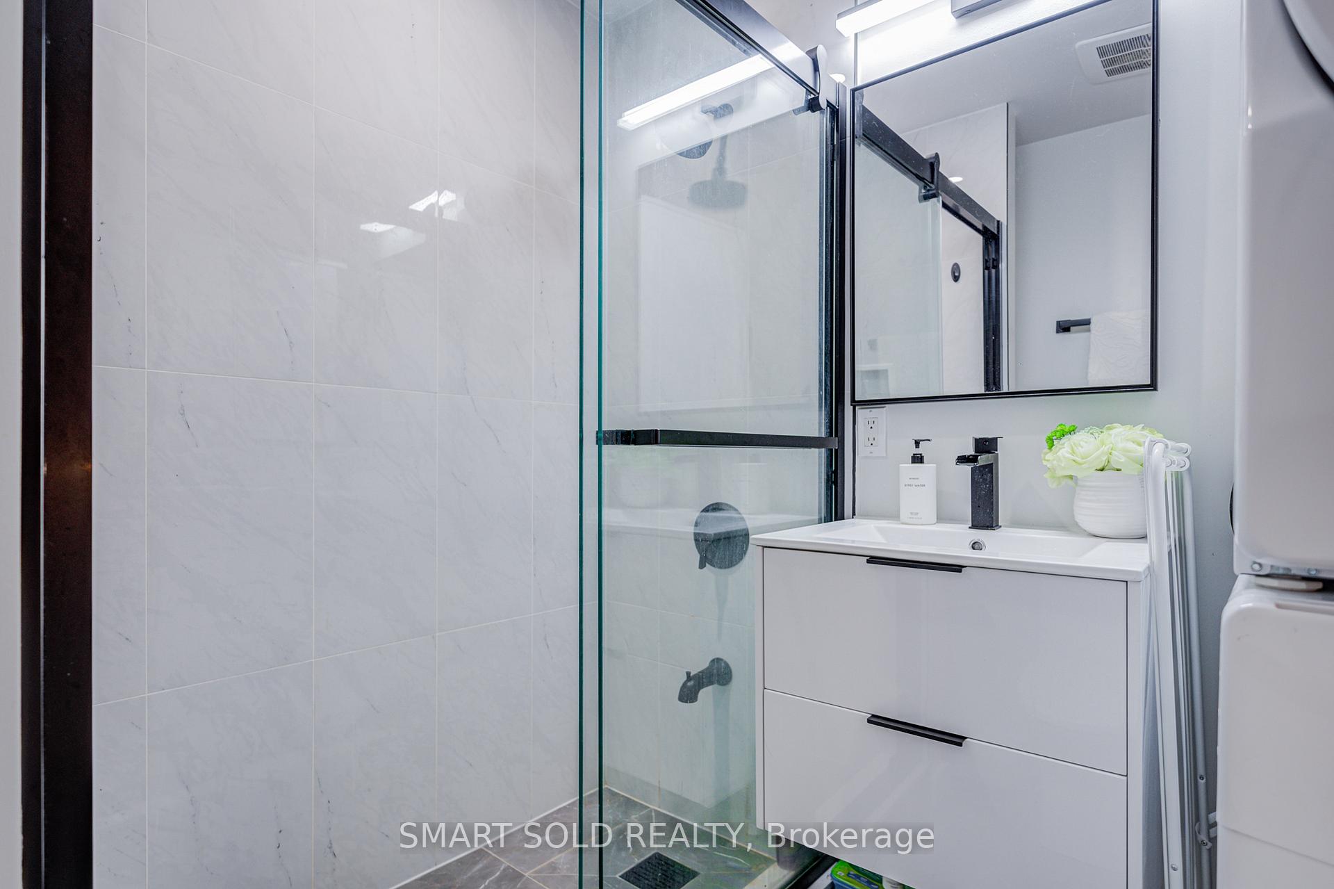 Photo 42 of 200 Rosedale Heights Drive, Vaughan, Uplands — HOMEH