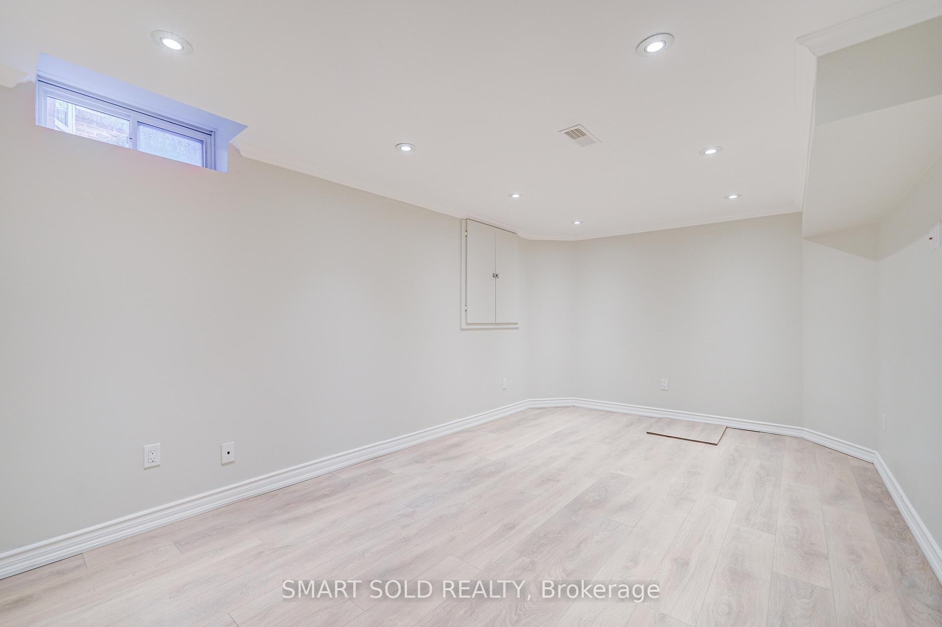 Photo 47 of 200 Rosedale Heights Drive, Vaughan, Uplands — HOMEH