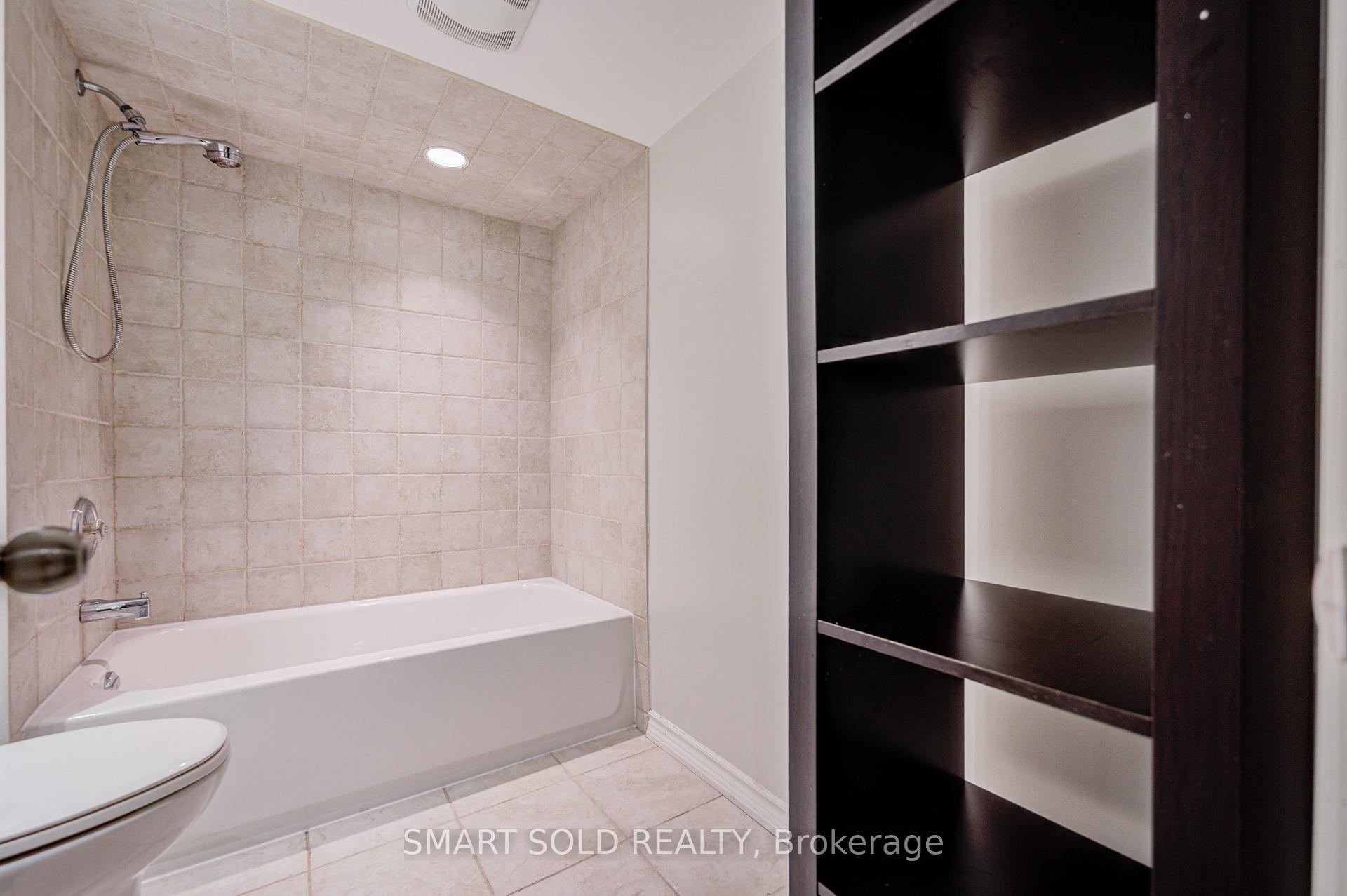 Photo 48 of 200 Rosedale Heights Drive, Vaughan, Uplands — HOMEH