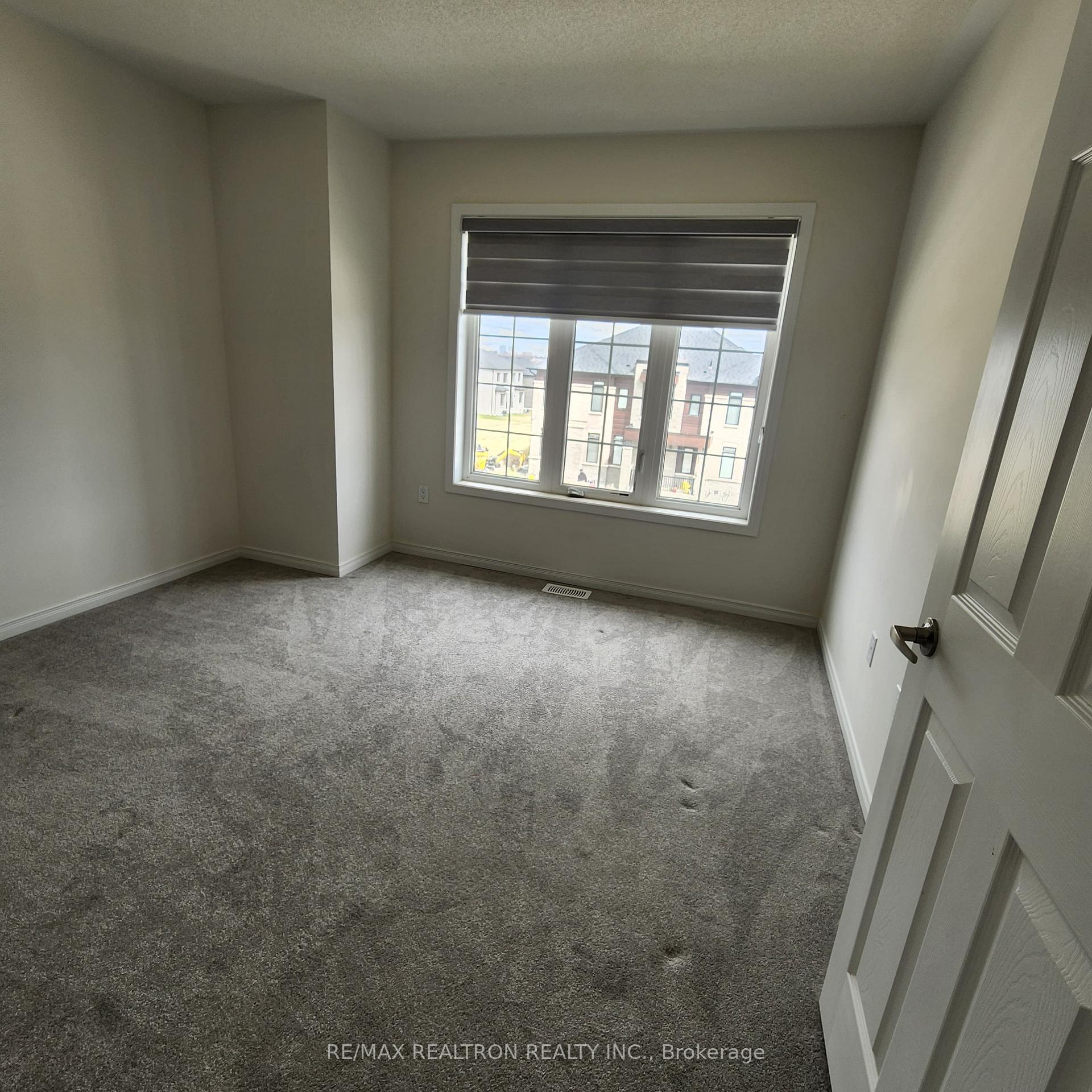 Photo 22 of 356 Coronation Road, Whitby, Rural Whitby — HOMEH