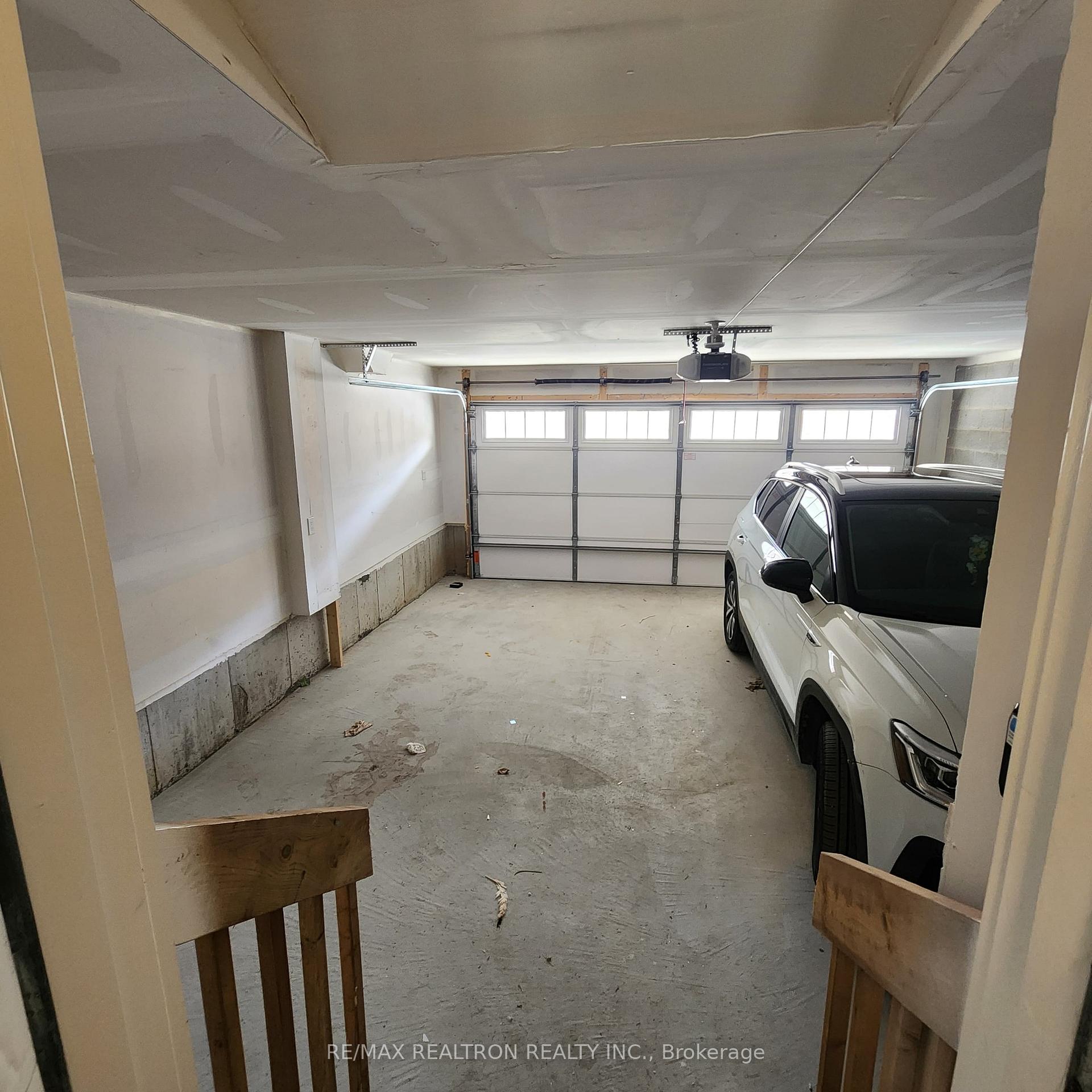 Photo 30 of 356 Coronation Road, Whitby, Rural Whitby — HOMEH