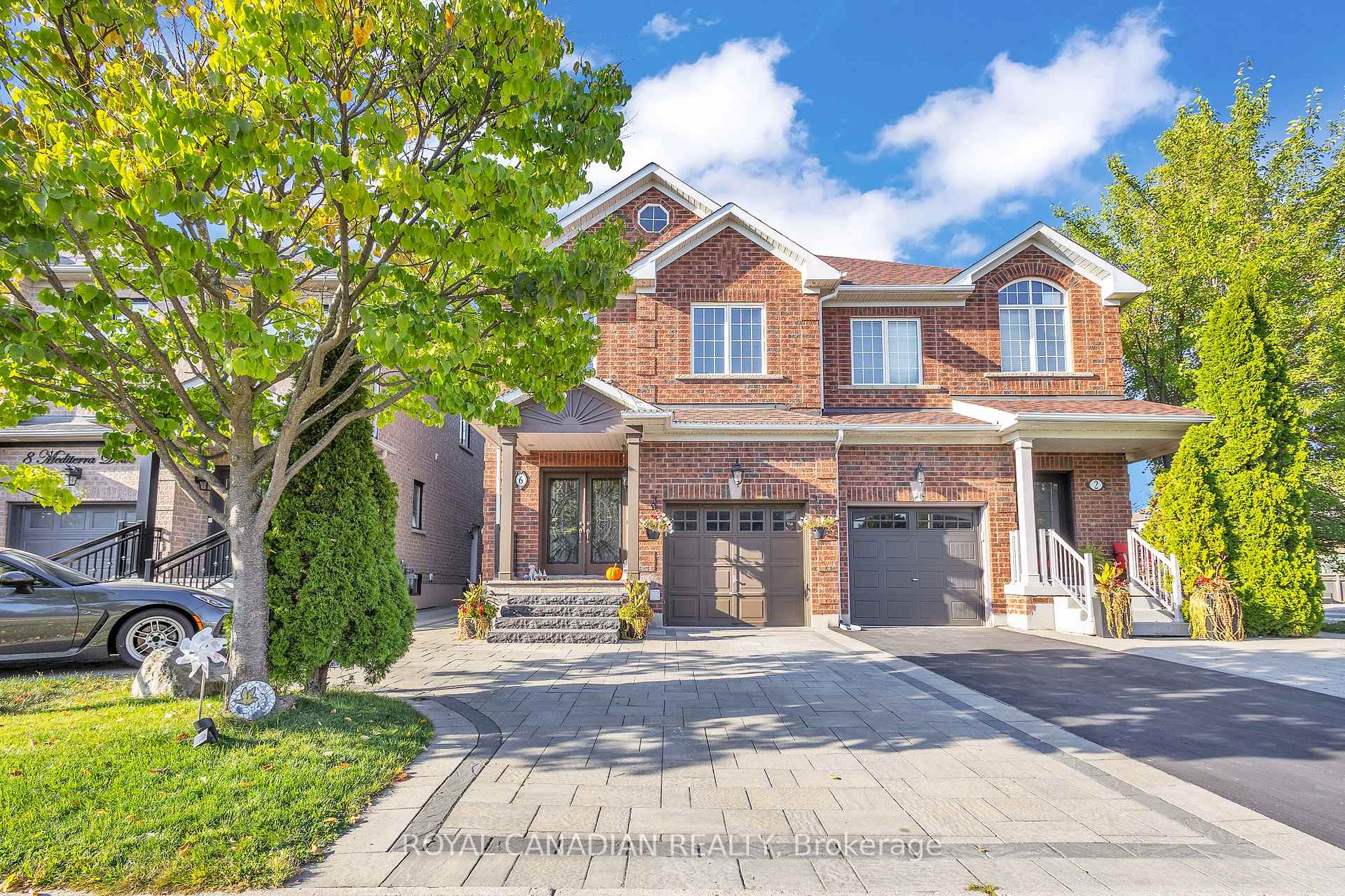 Front of 6 Mediterra Drive