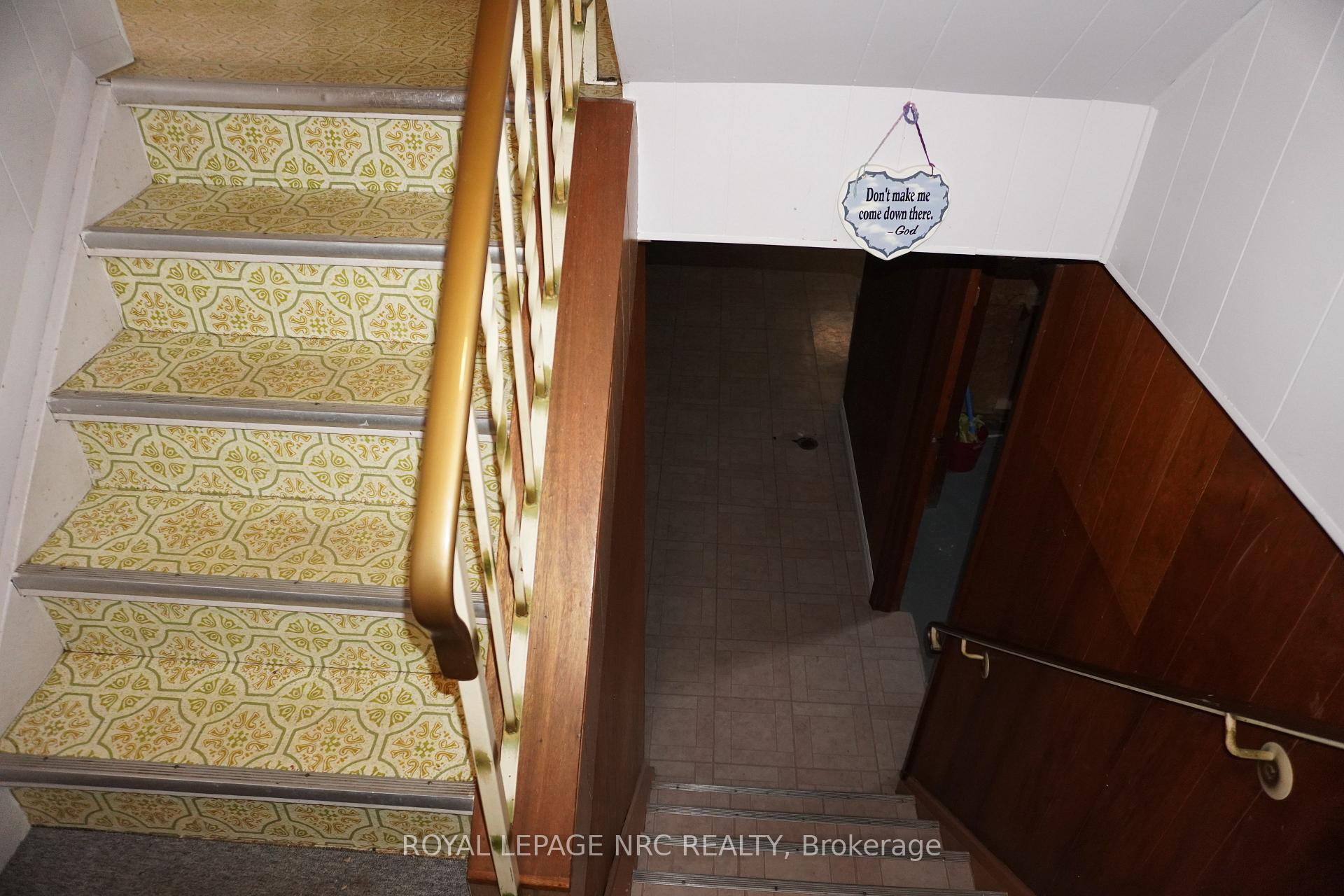 Photo 41 of 120 Golden Boulevard E, Welland, Lincoln/Crowland — HOMEH