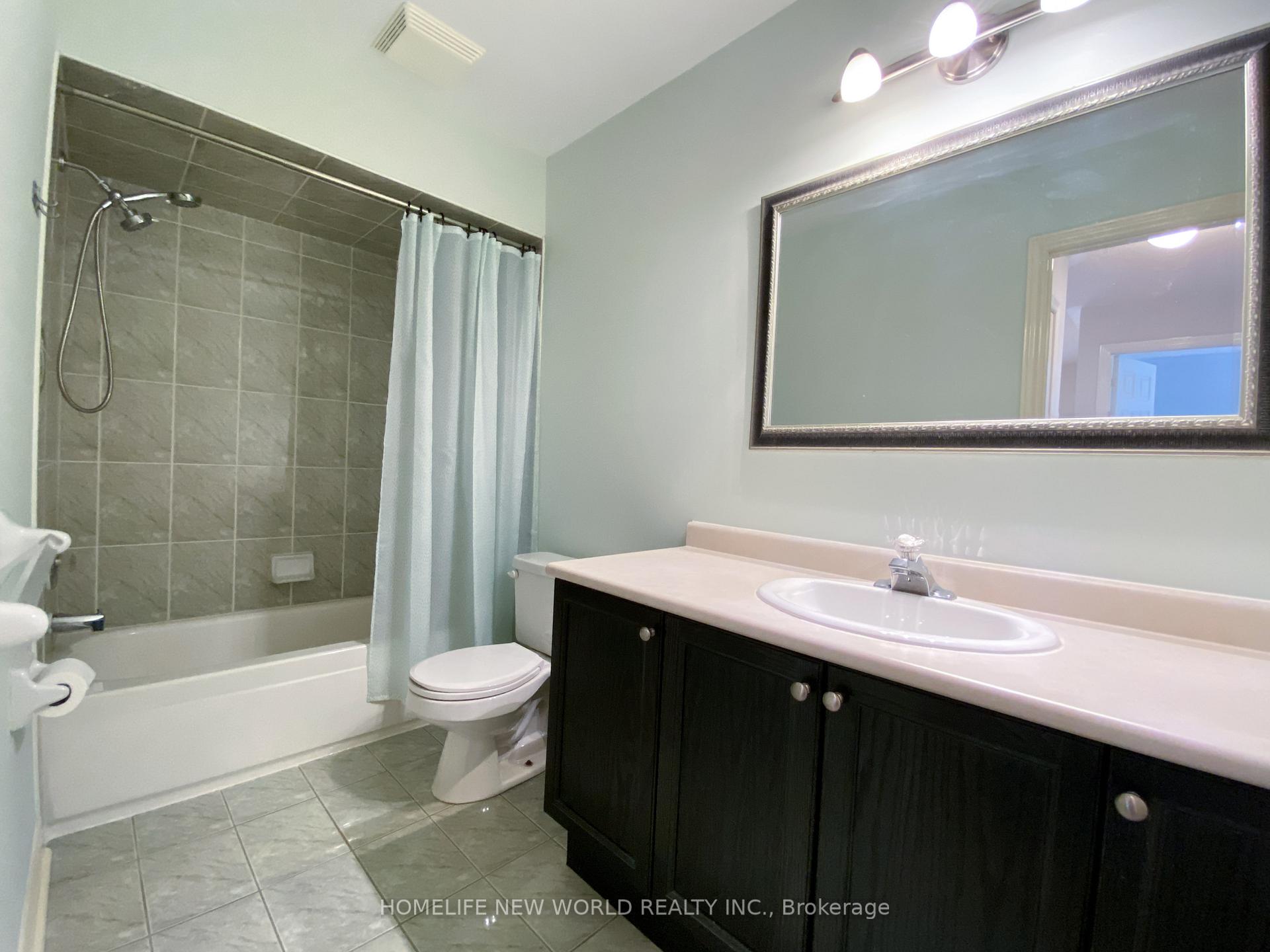 Photo 23 of Unit Main/Upper, 22 Corkwood Crescent, Vaughan, Maple — HOMEH