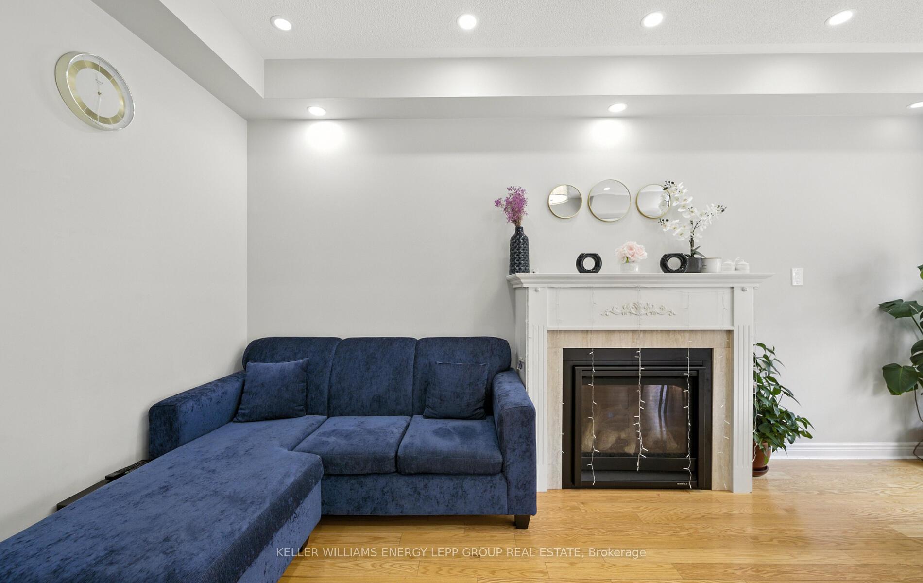 Photo 17 of 15 Bellotti Crescent, Ajax, Northeast Ajax — HOMEH