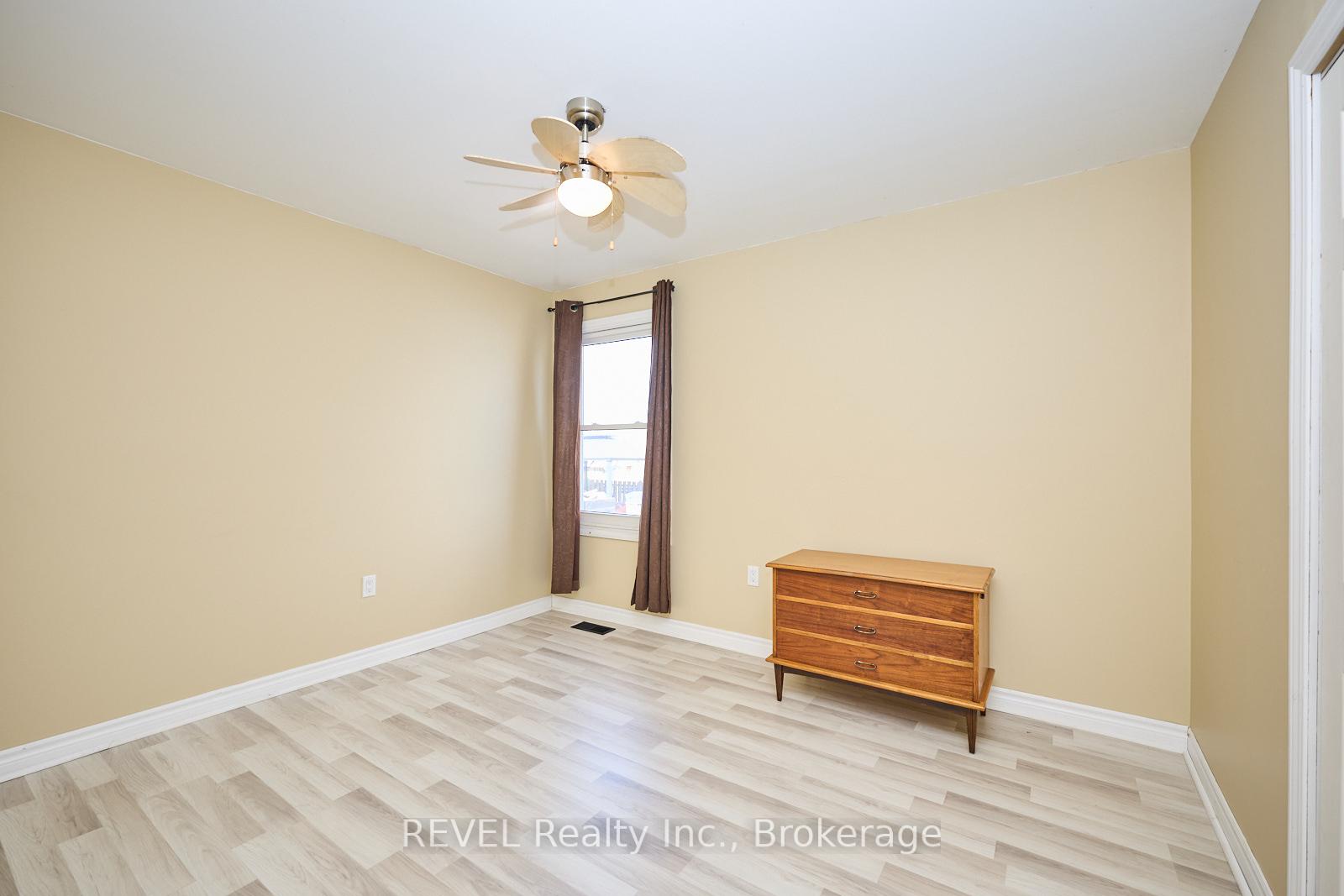 Photo 16 of 12 Exeter Avenue, Welland, Lincoln/Crowland — HOMEH