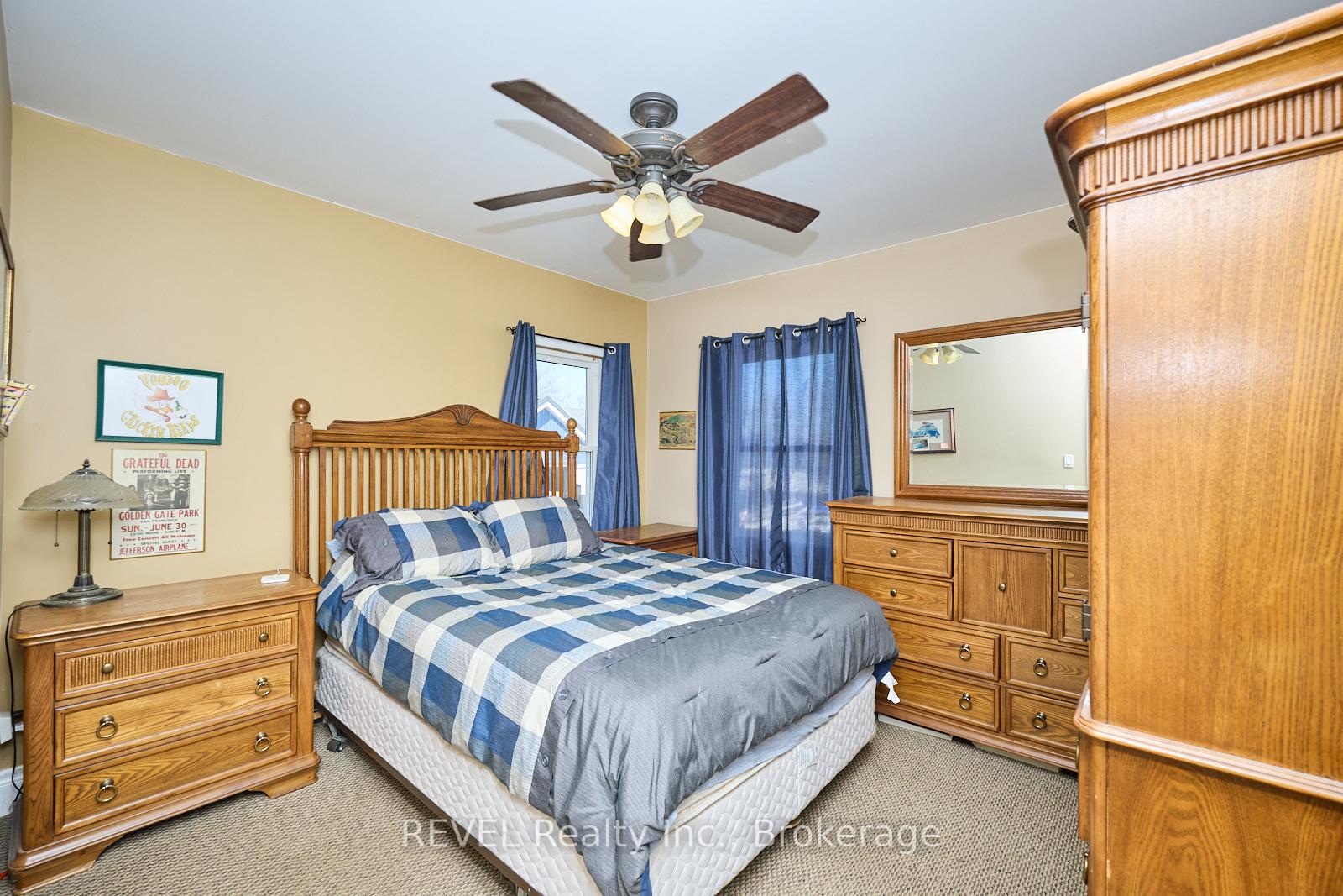 Photo 20 of 12 Exeter Avenue, Welland, Lincoln/Crowland — HOMEH