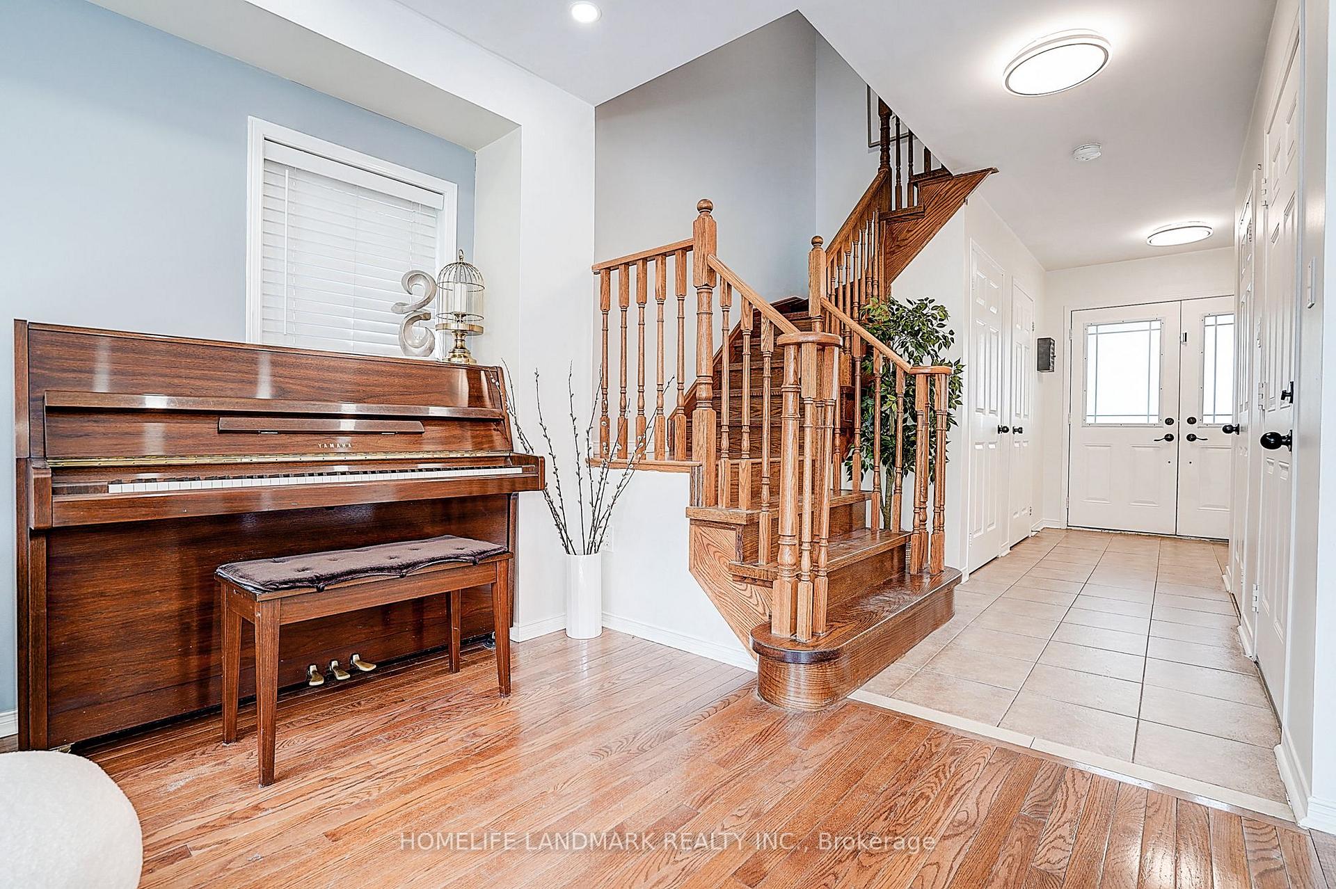 Photo 11 of 21 Donlevy Crescent, Whitby, Taunton North — HOMEH