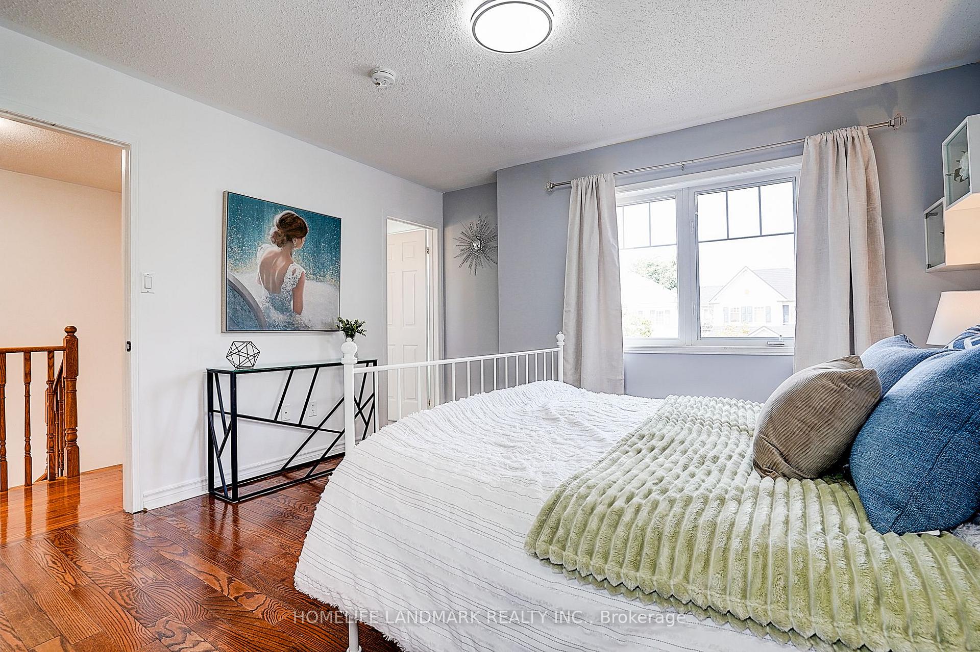 Photo 22 of 21 Donlevy Crescent, Whitby, Taunton North — HOMEH