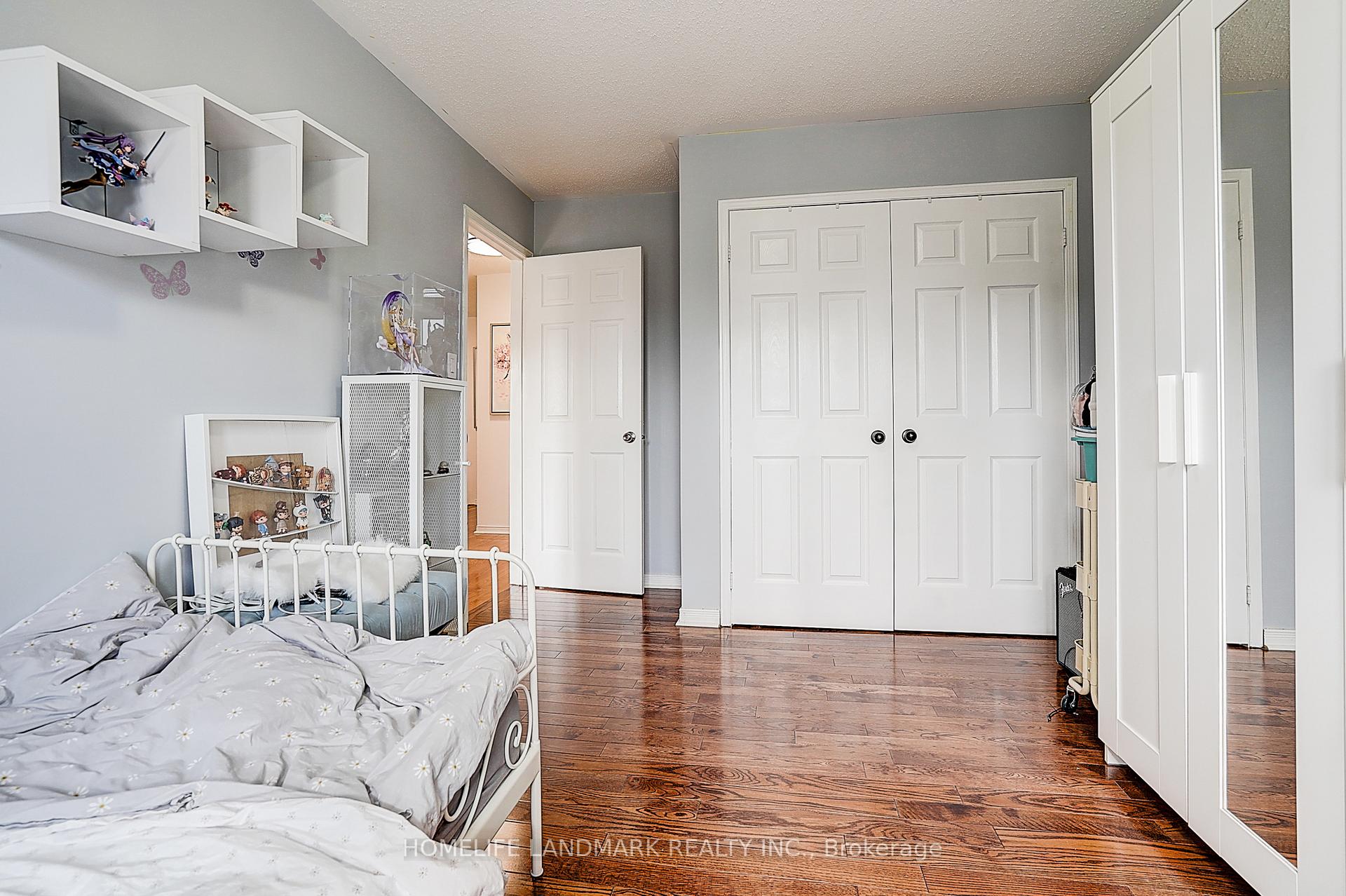 Photo 31 of 21 Donlevy Crescent, Whitby, Taunton North — HOMEH