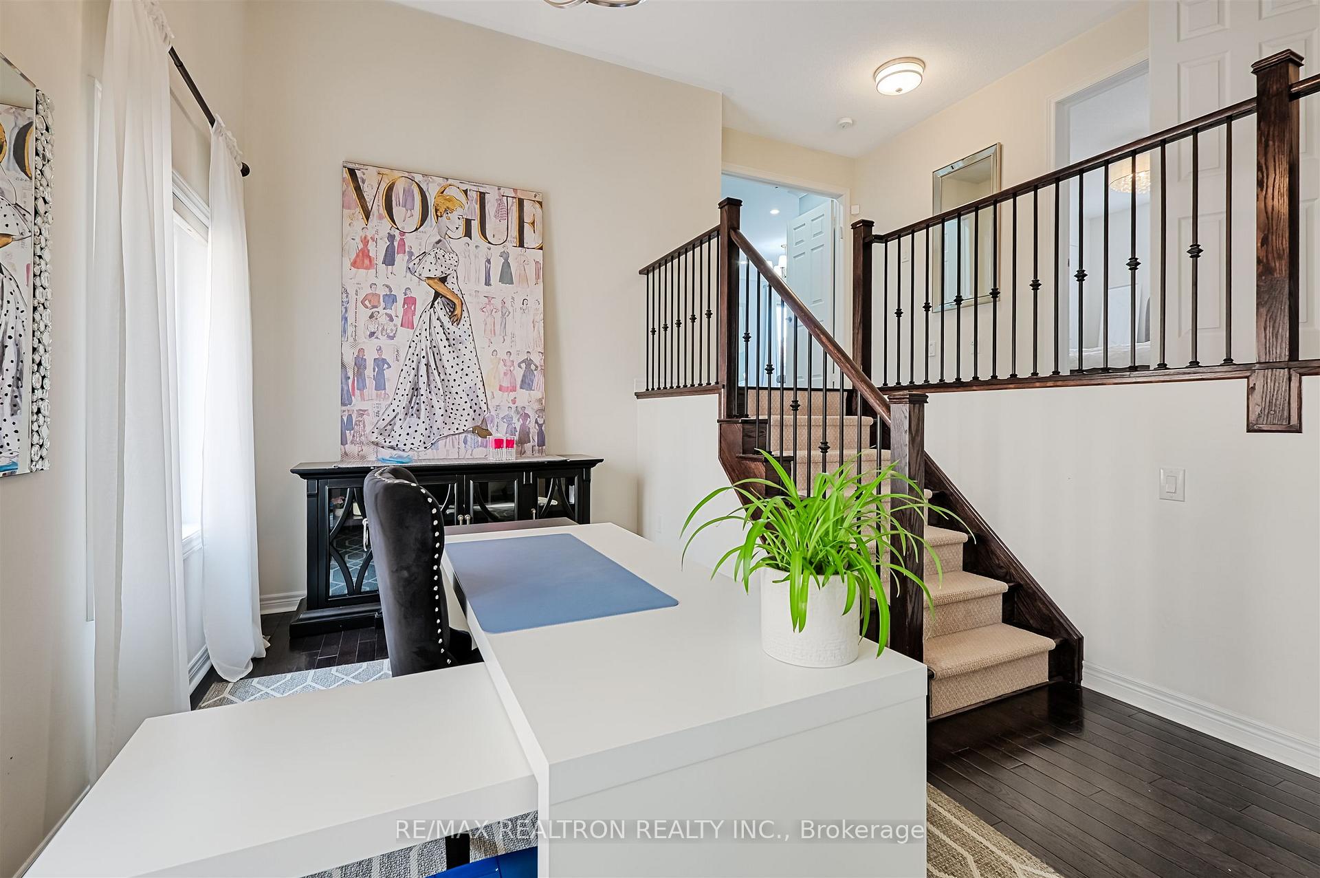 Photo 18 of 27 Ironbark Court, Vaughan, Patterson — HOMEH