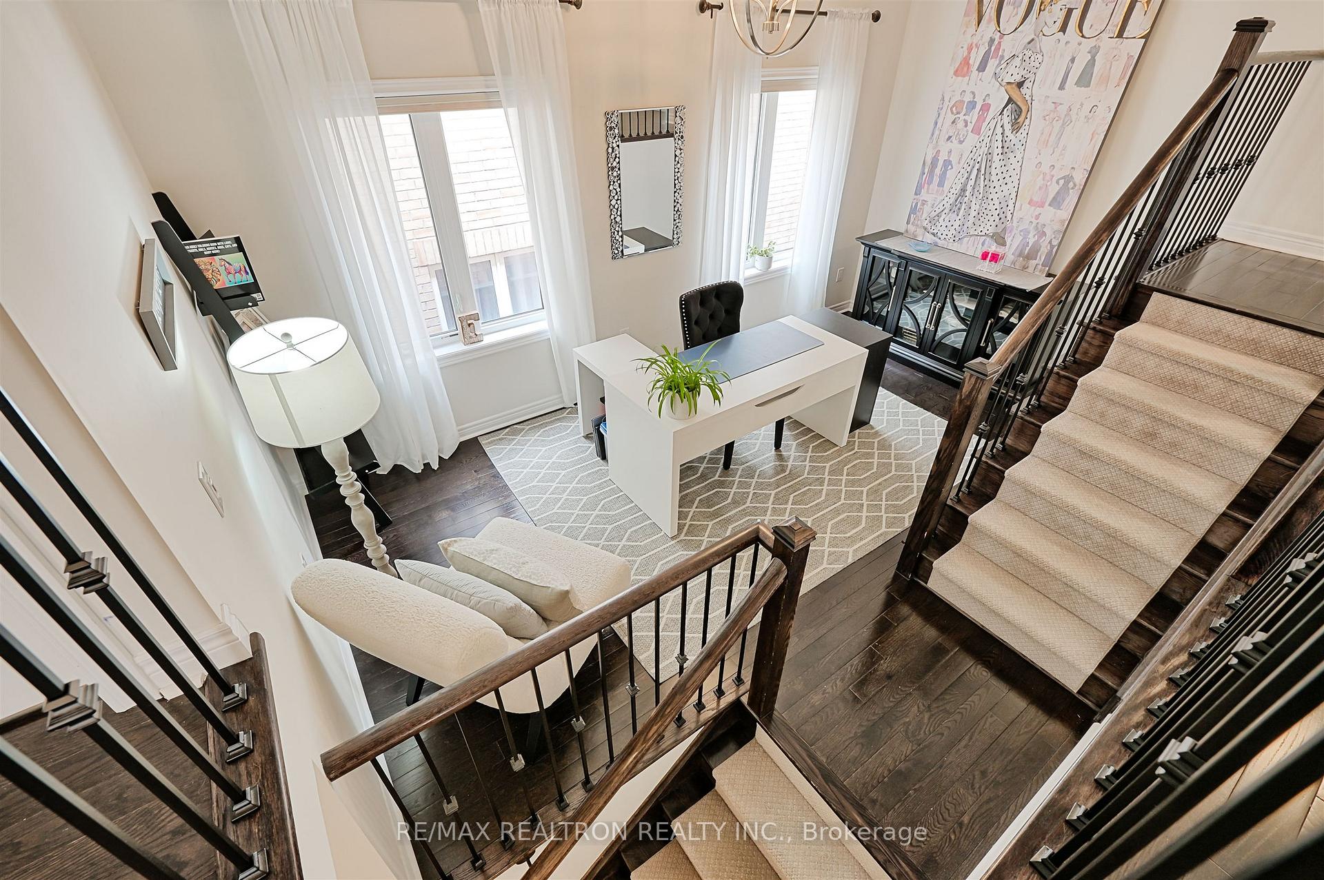 Photo 20 of 27 Ironbark Court, Vaughan, Patterson — HOMEH