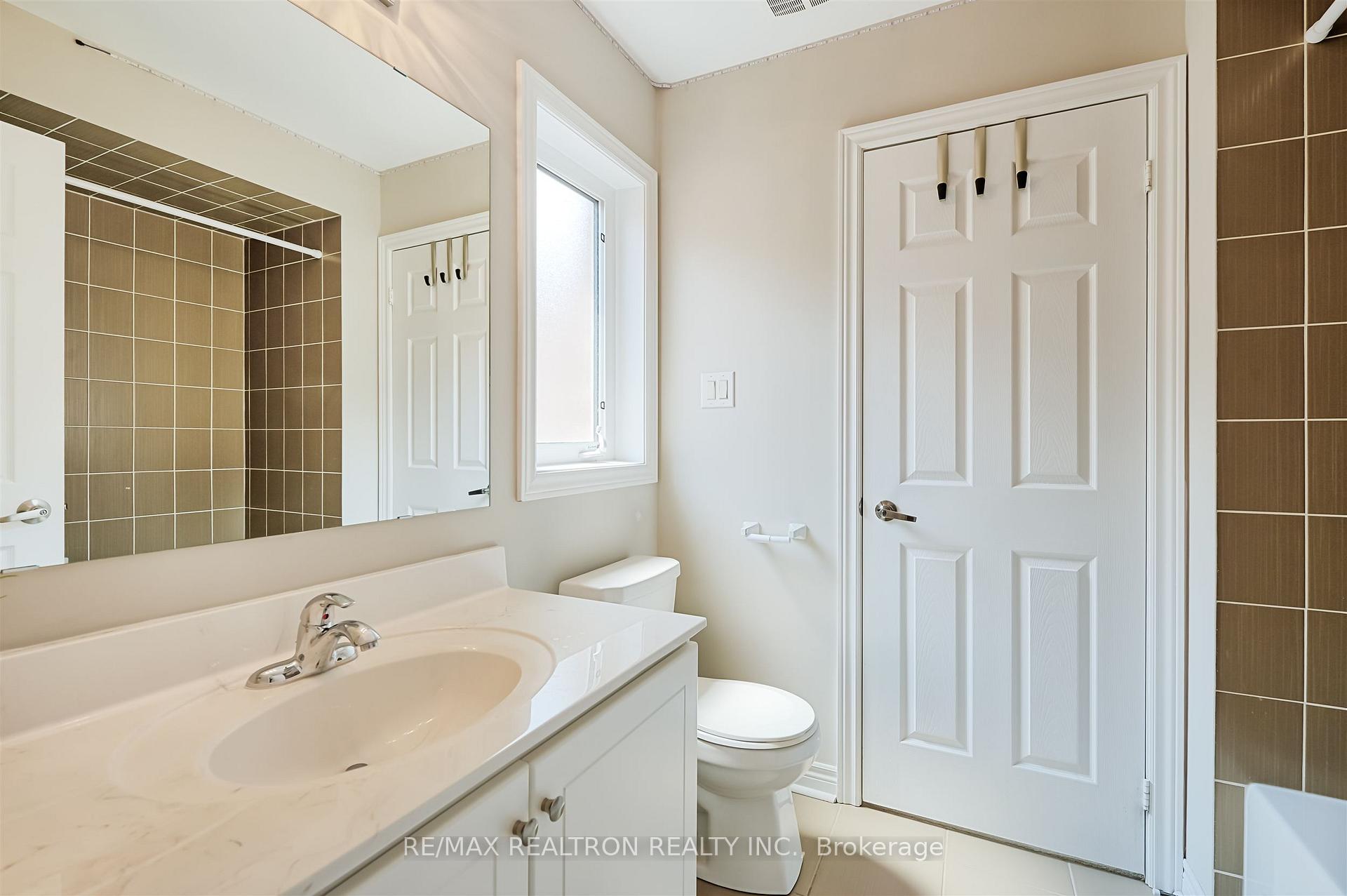 Photo 30 of 27 Ironbark Court, Vaughan, Patterson — HOMEH
