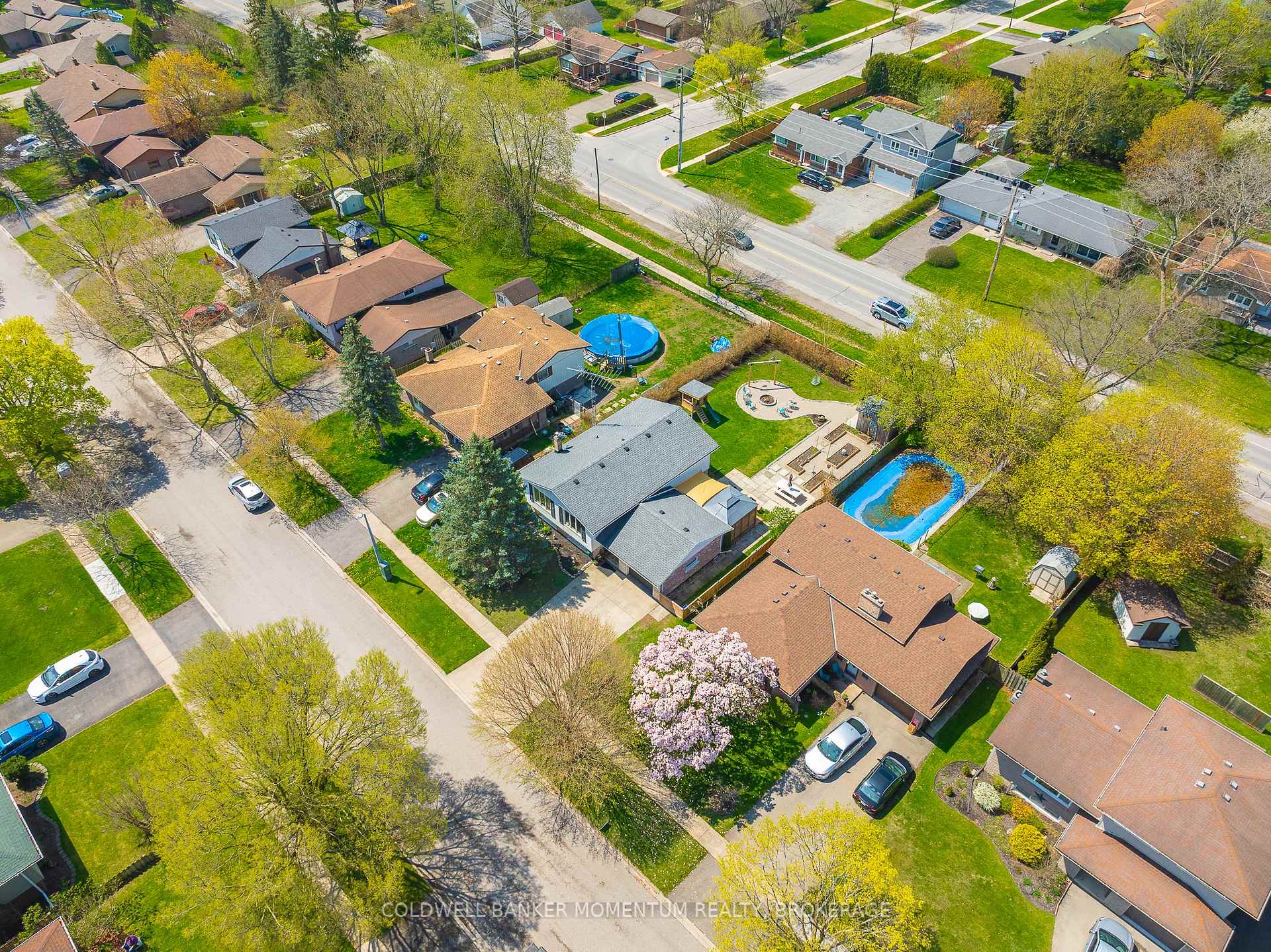 Photo 42 of 103 Glenayr Place, Welland, N. Welland — HOMEH