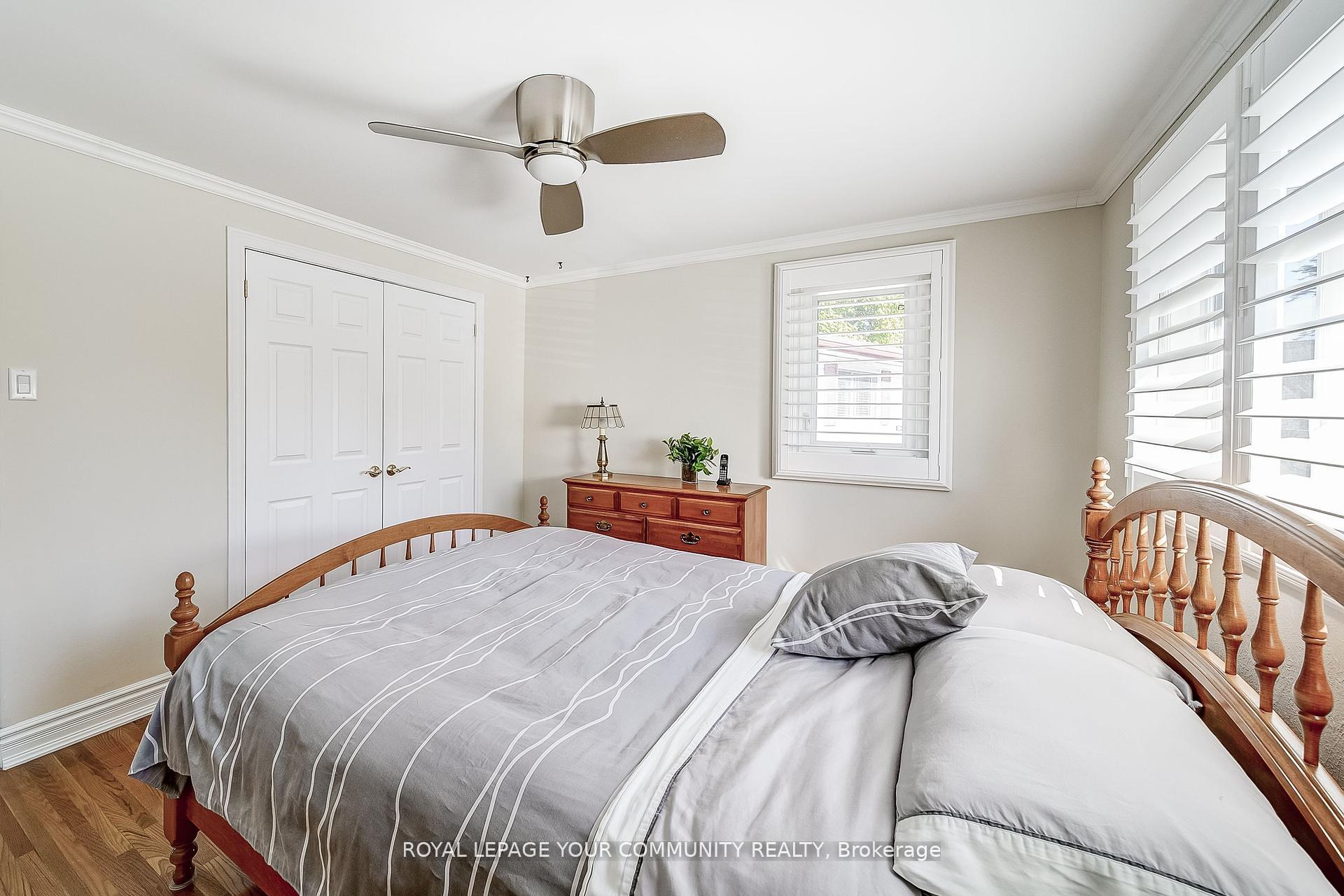 Photo 18 of 36 Devins Drive, Aurora, Aurora Heights — HOMEH