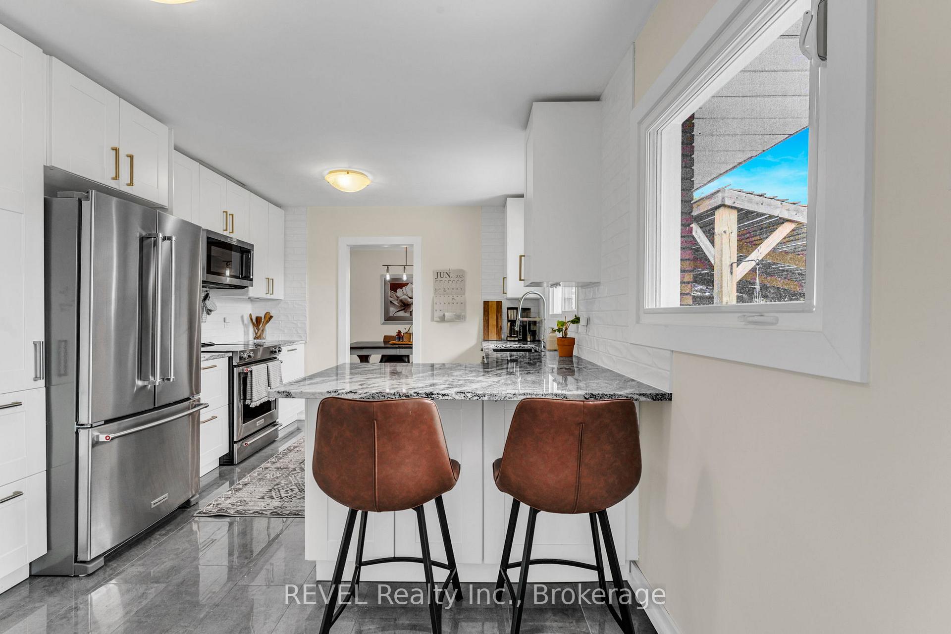 Photo 11 of 141 Willson Road, Welland, Prince Charles — HOMEH
